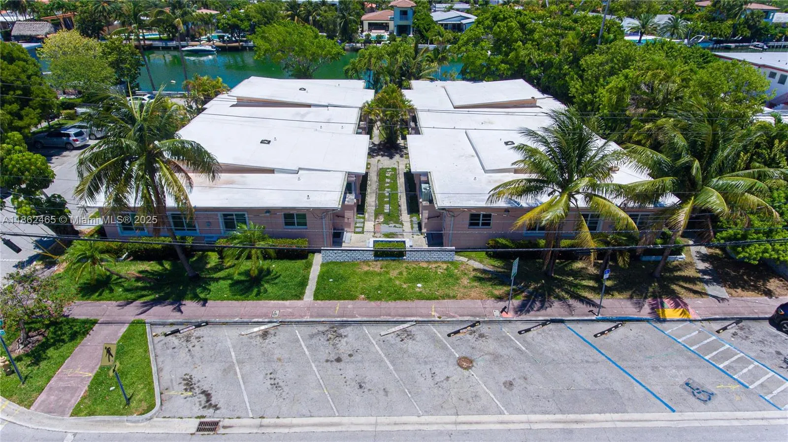 1785 Calais Dr 6