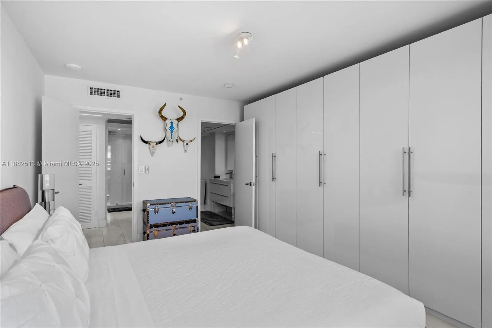 1500 Bay Rd, #1548S