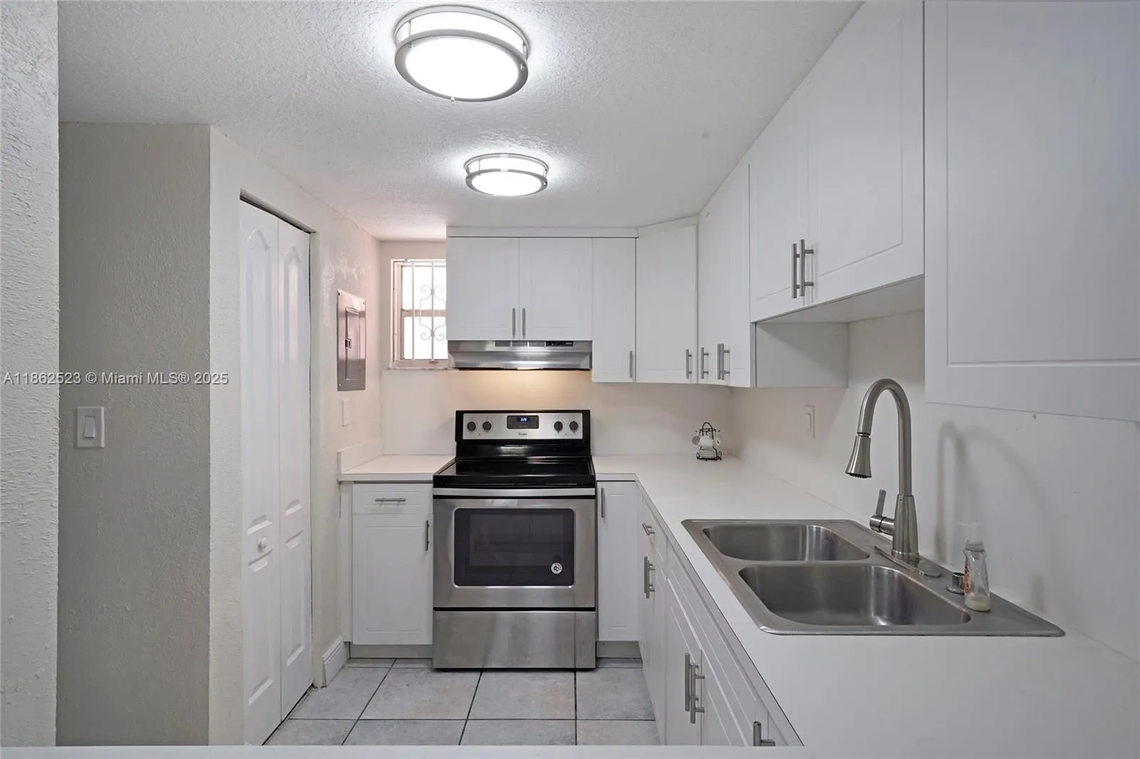 1810 W 56th St, #3204