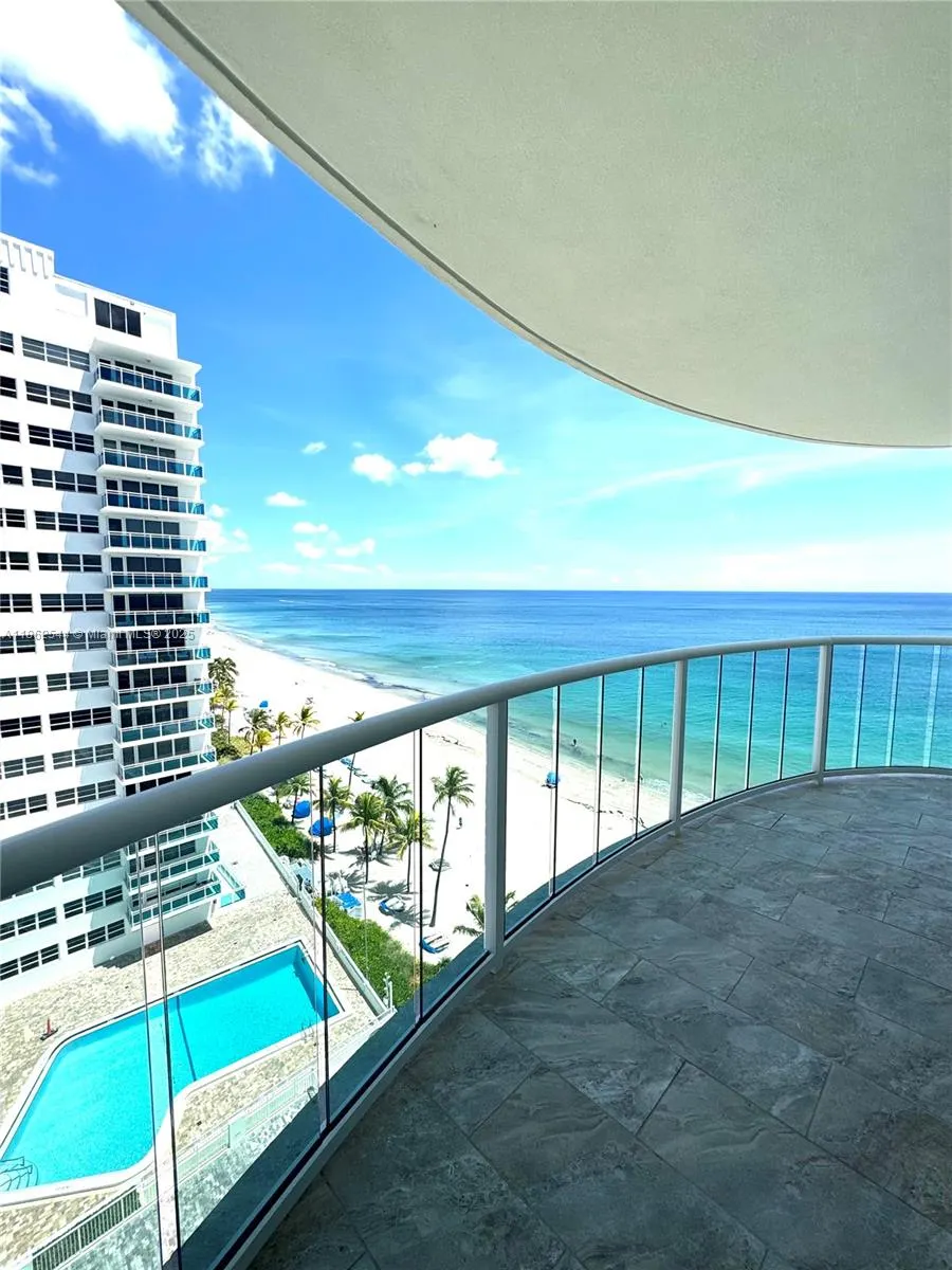 3410 Galt Ocean Dr, #901N