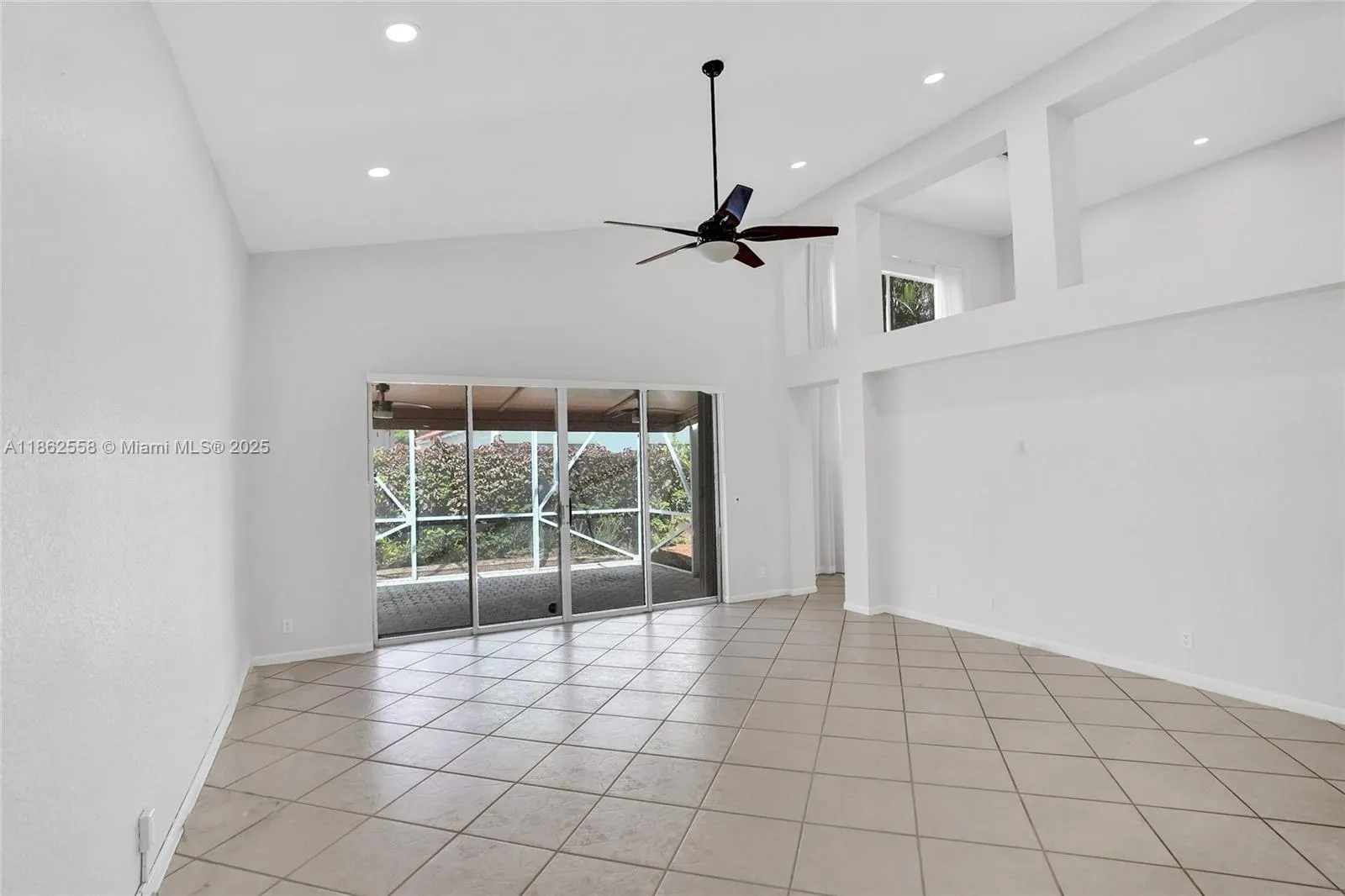 6450 Brava Way