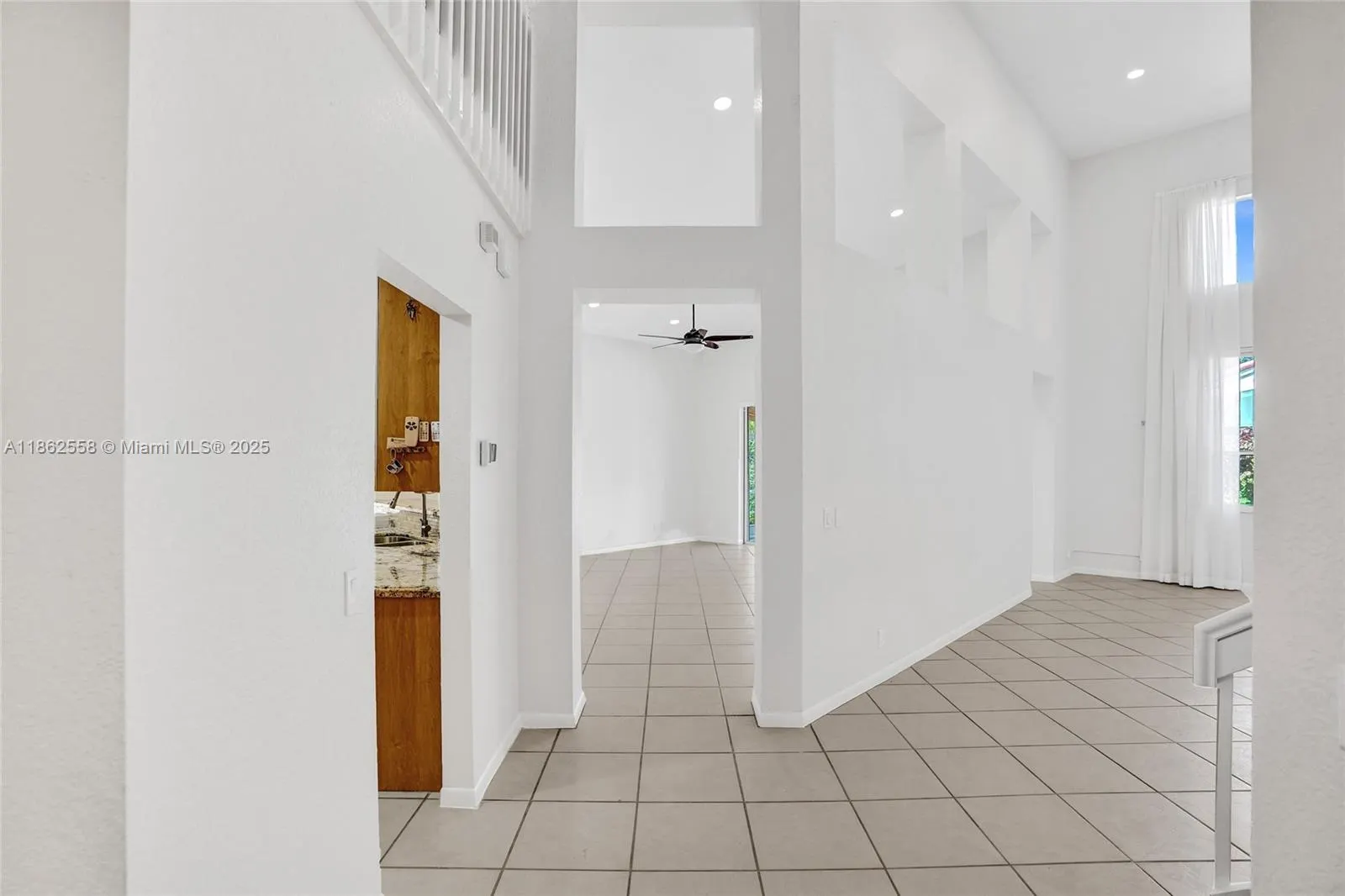 6450 Brava Way
