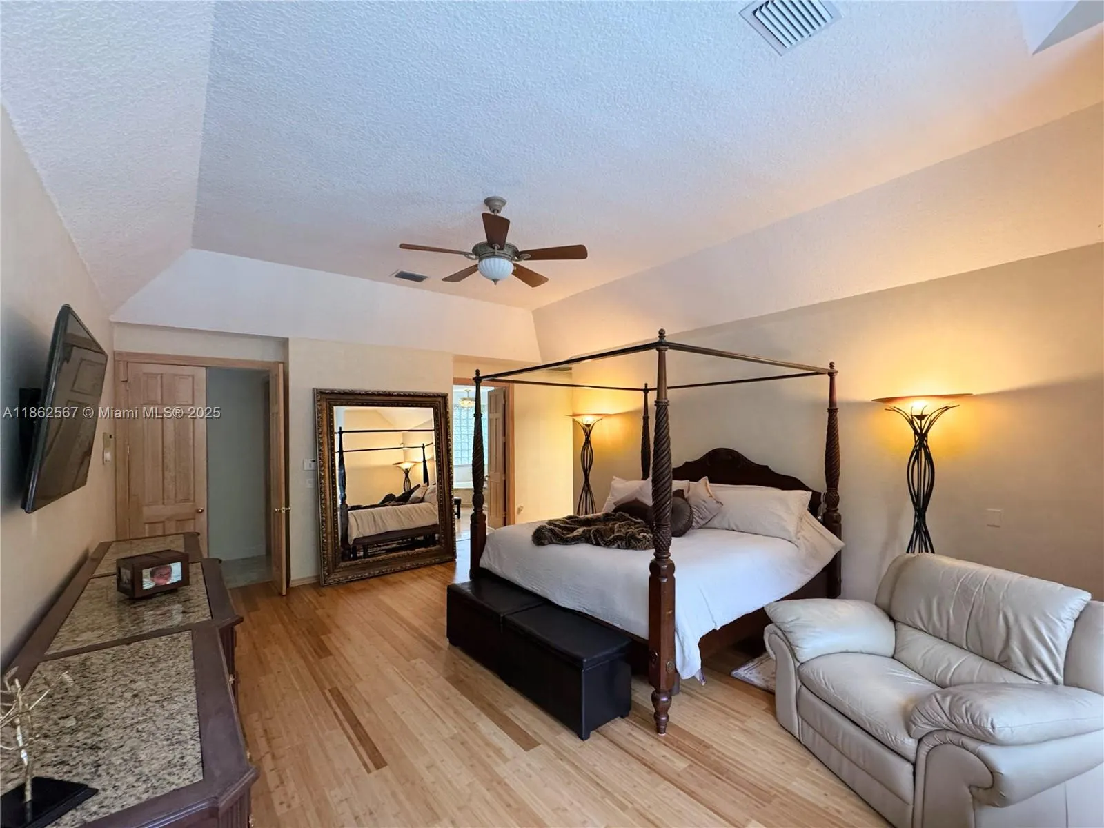 375 Sabal Way
