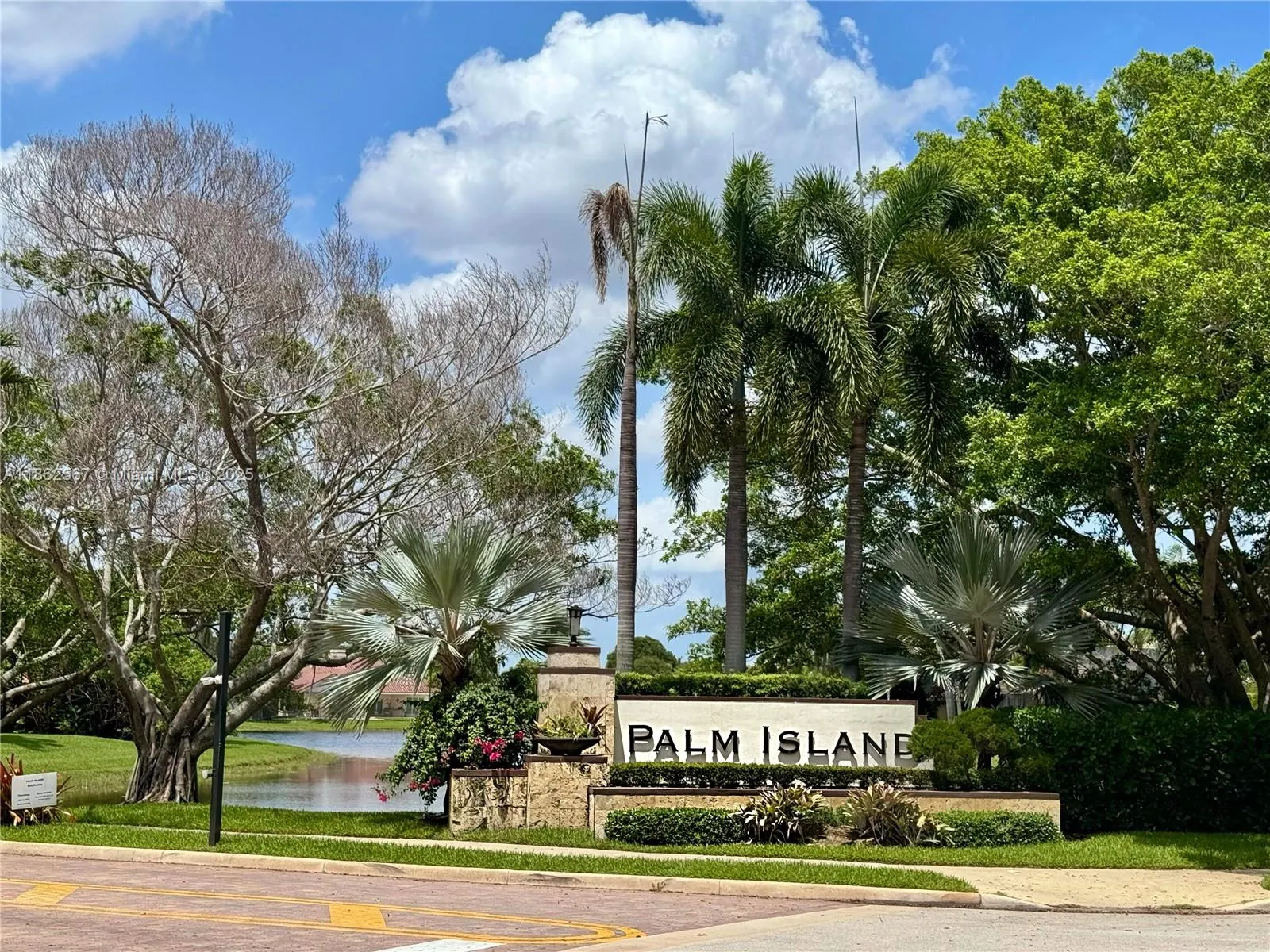 375 Sabal Way