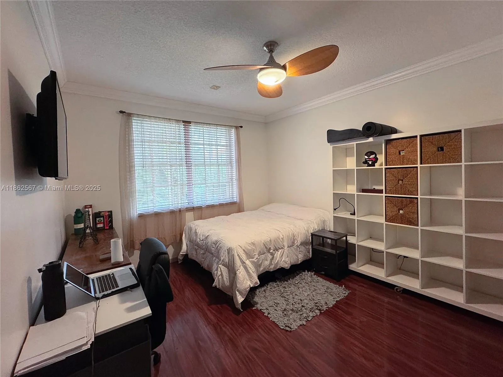 375 Sabal Way