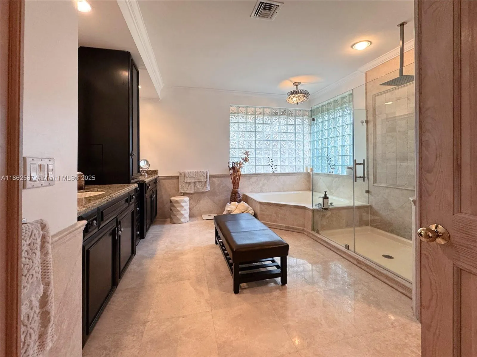 375 Sabal Way
