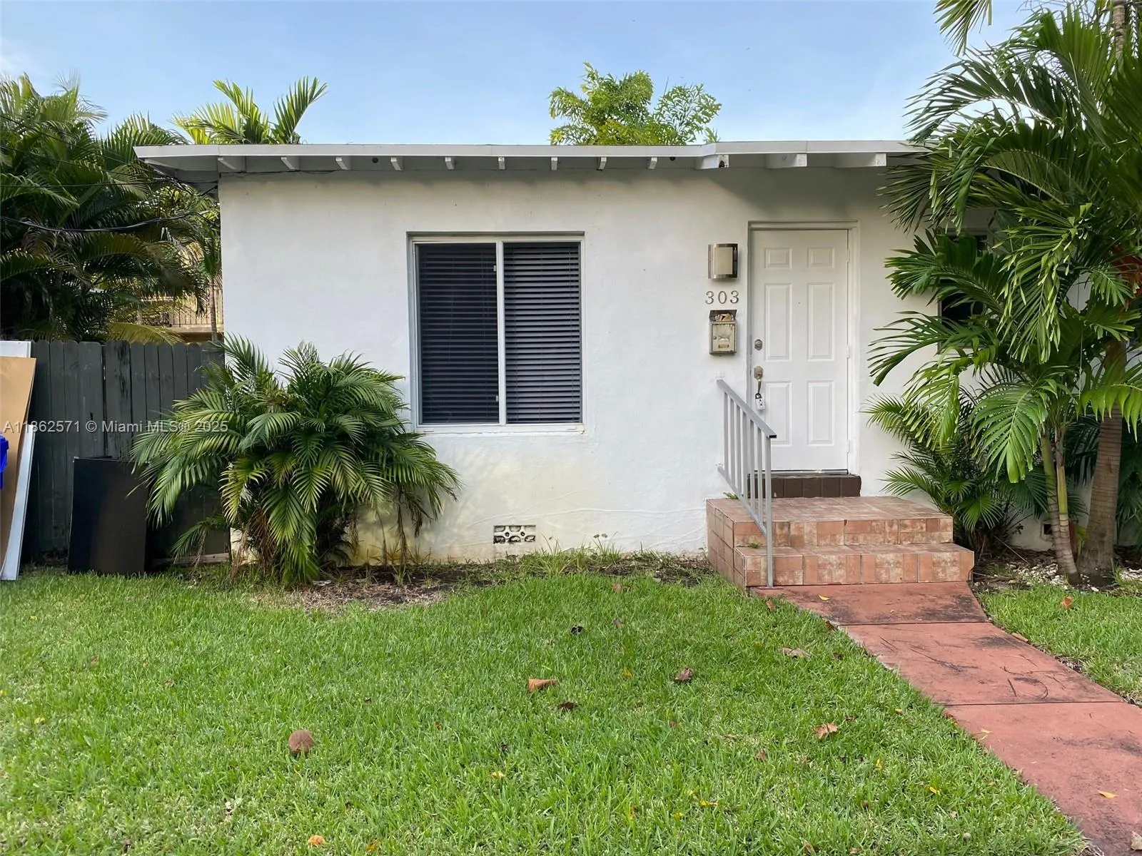 303 SW 24th Rd, #0