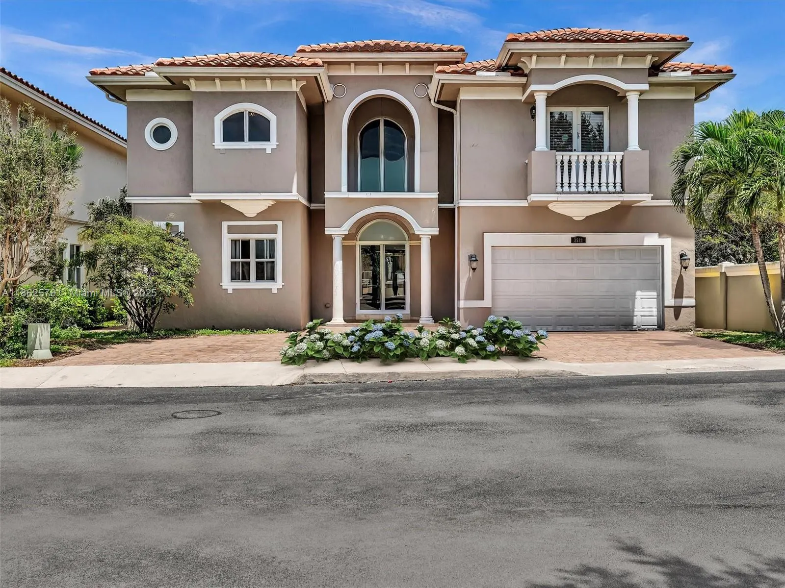 20350 Highland Lakes Blvd