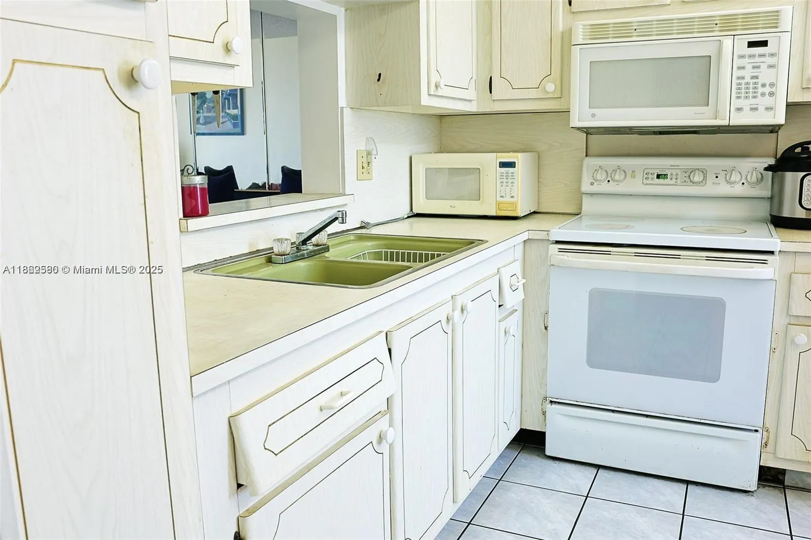 319 NE 14th Ave, #505