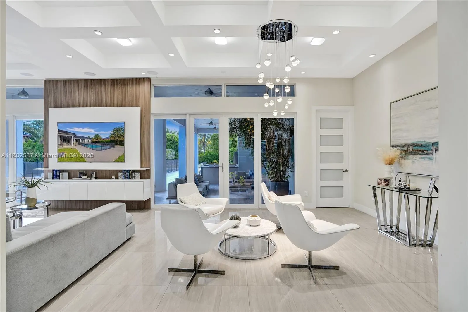 411 NW 125th Ave