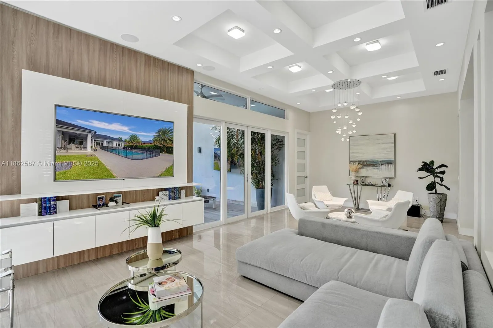 411 NW 125th Ave