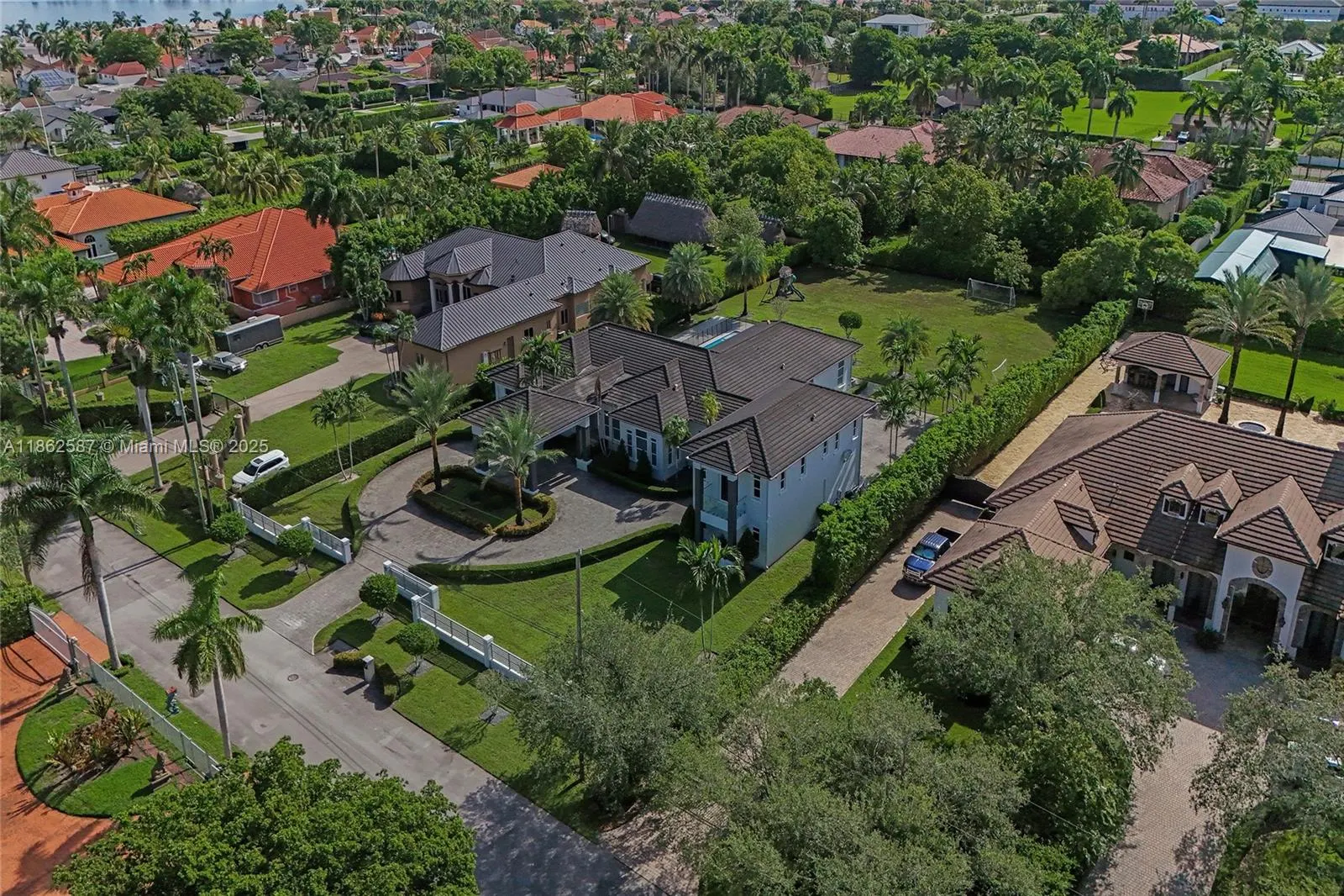 411 NW 125th Ave