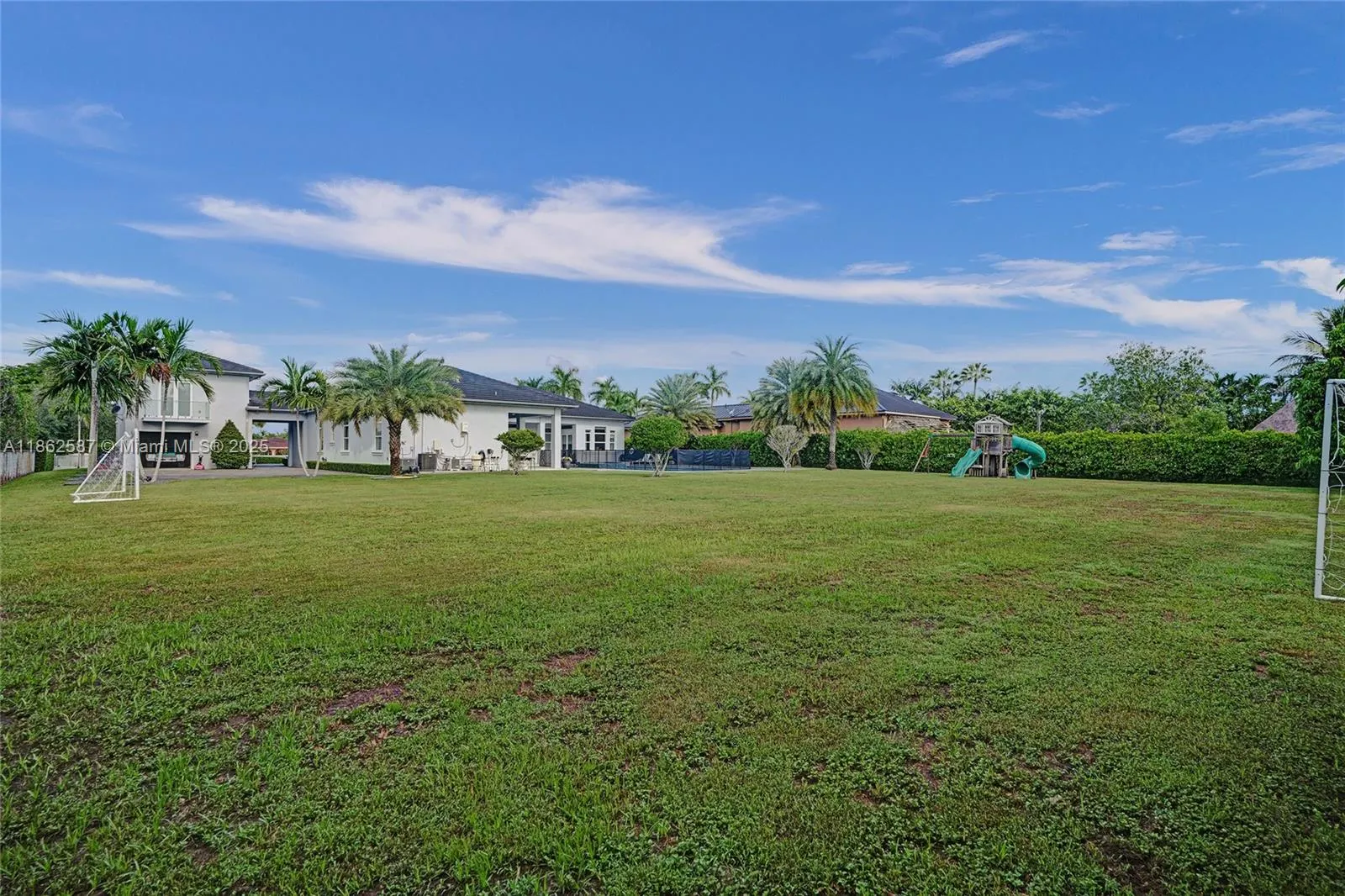 411 NW 125th Ave