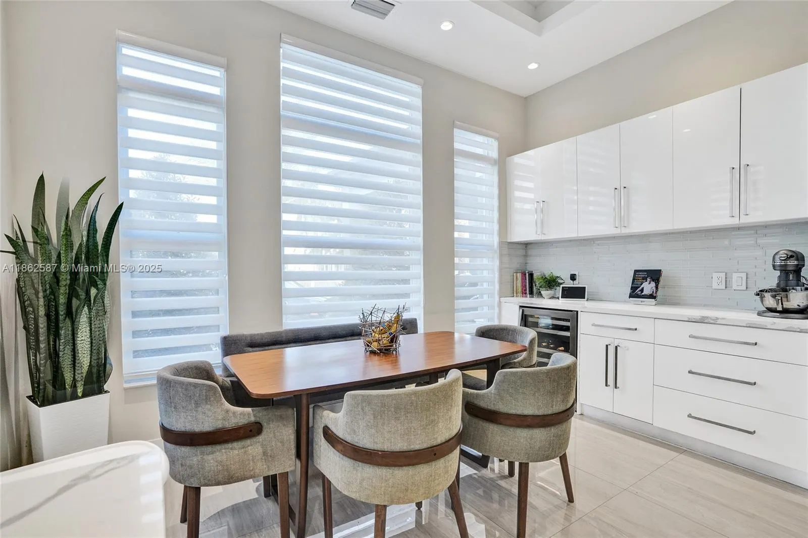 411 NW 125th Ave