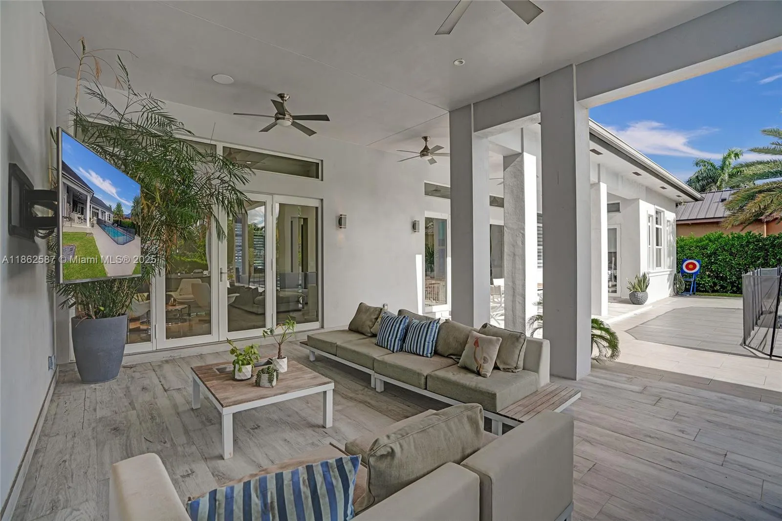 411 NW 125th Ave