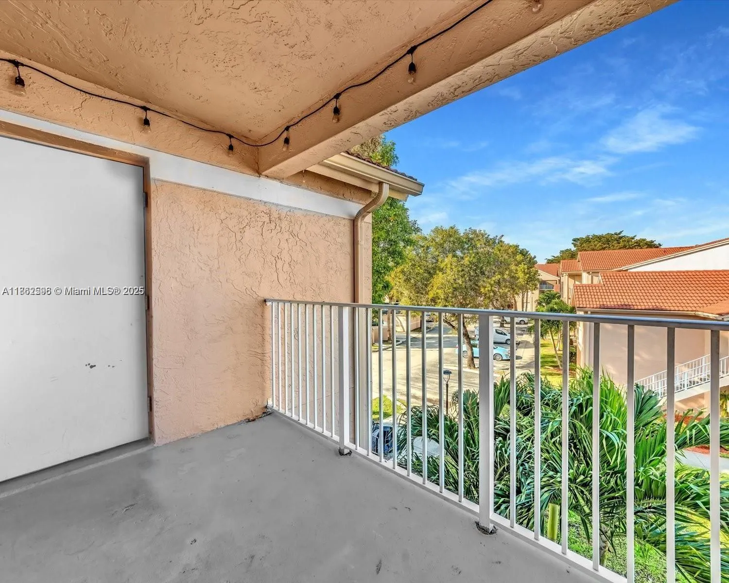 15770 SW 106th Ter, #303