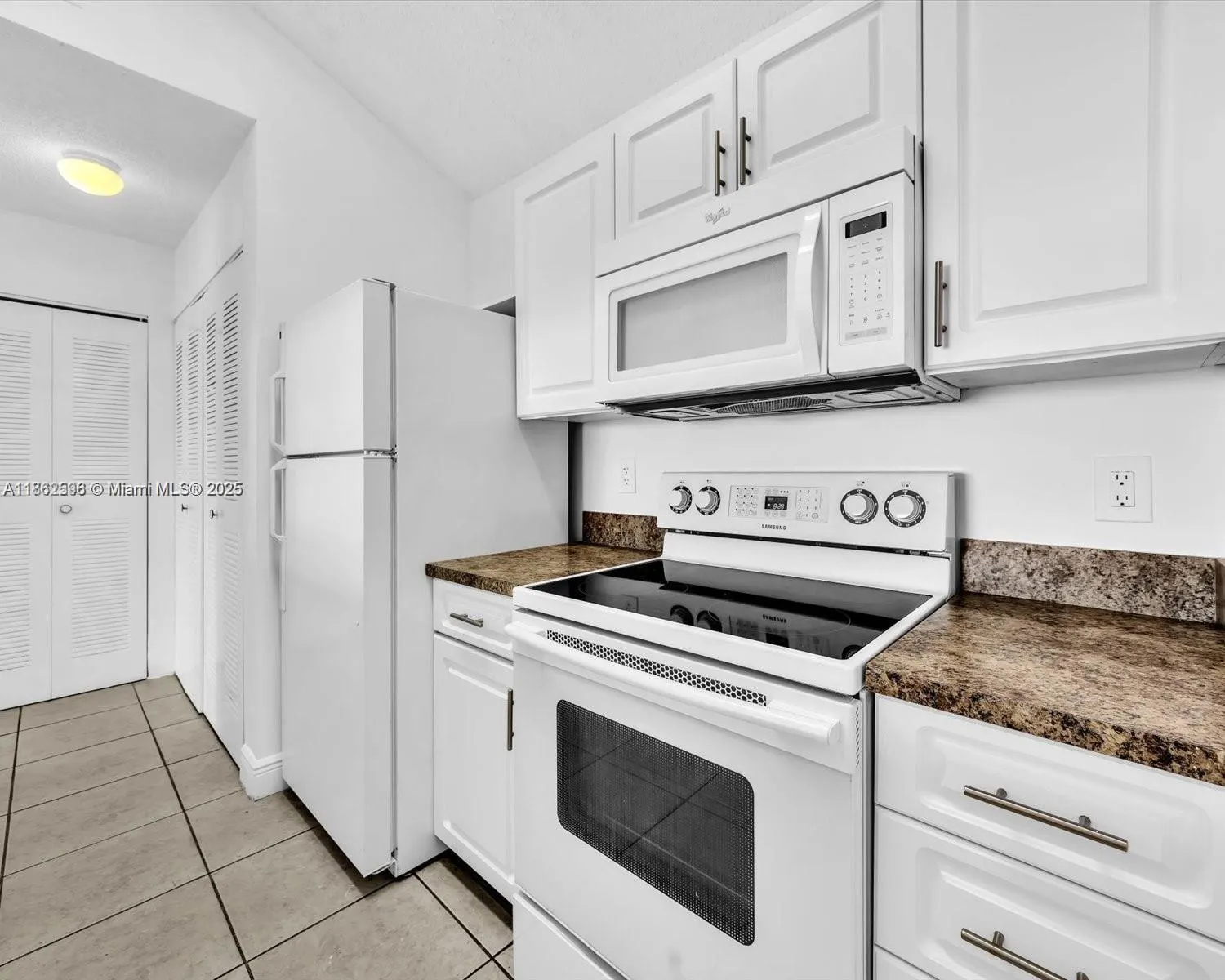 15770 SW 106th Ter, #303