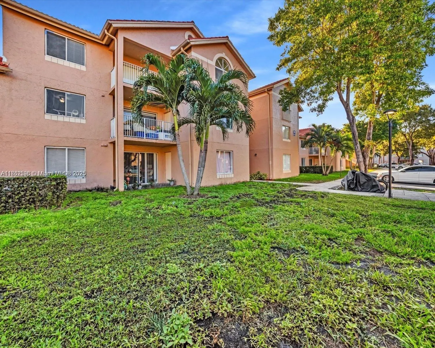 15770 SW 106th Ter, #303