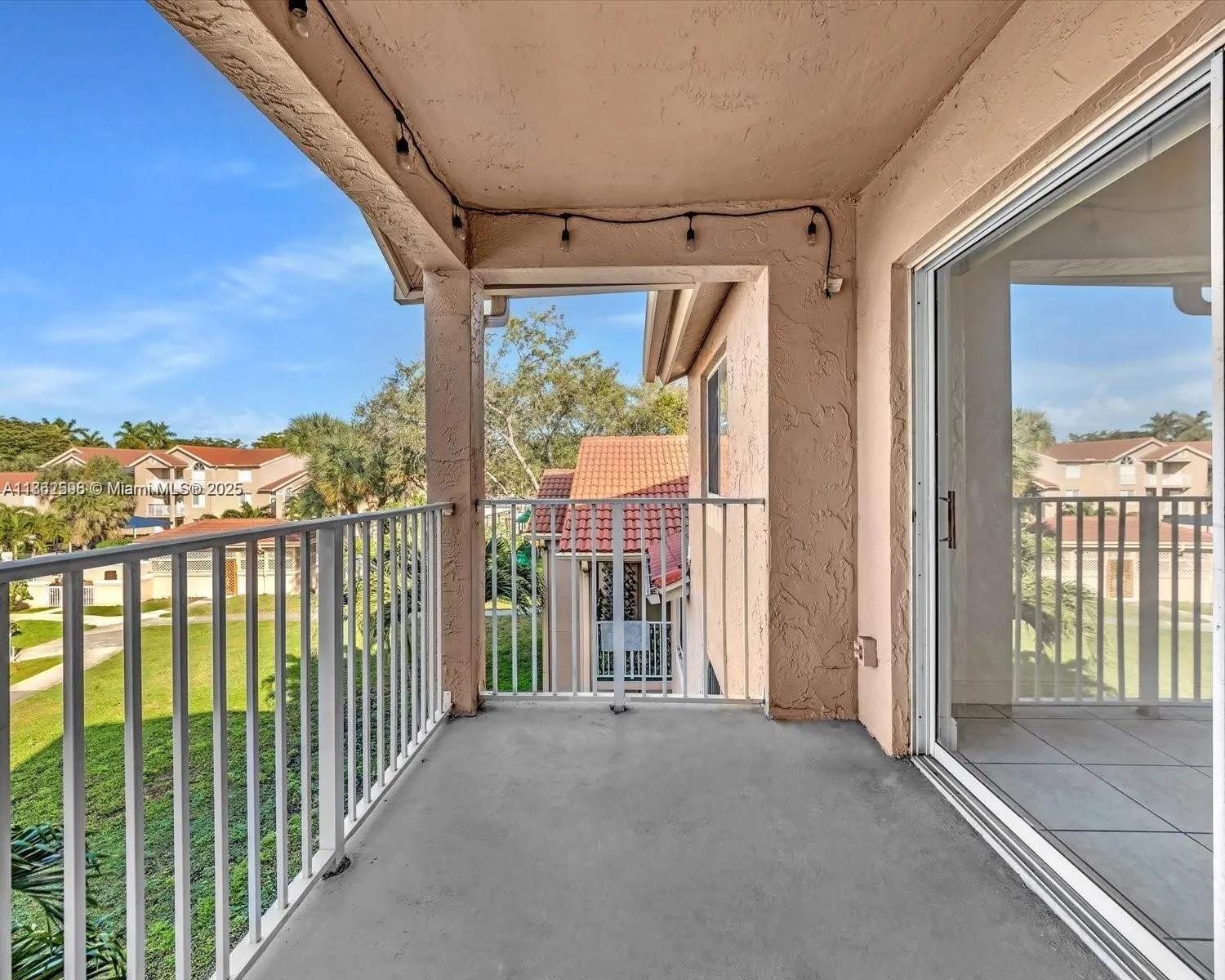 15770 SW 106th Ter, #303
