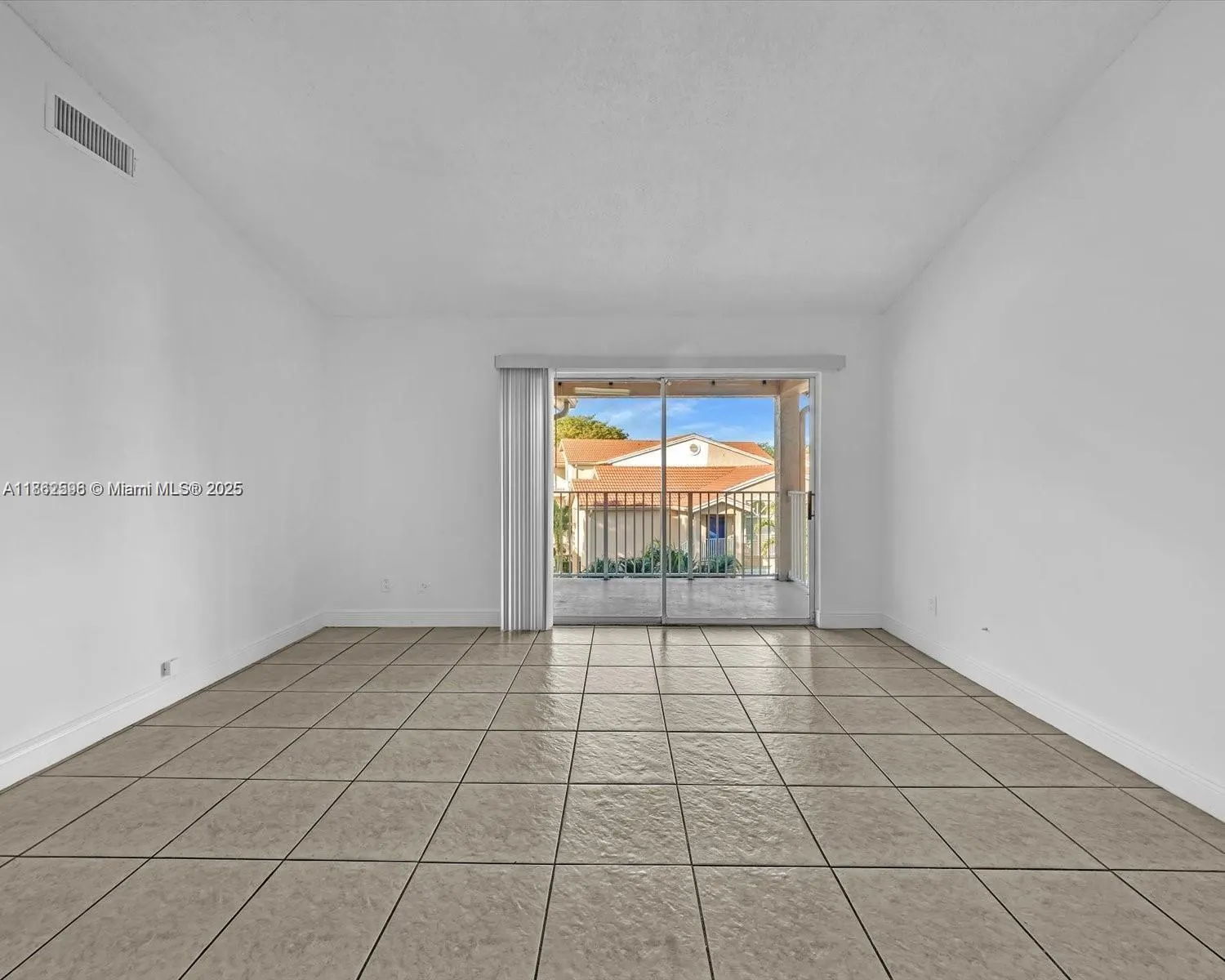 15770 SW 106th Ter, #303