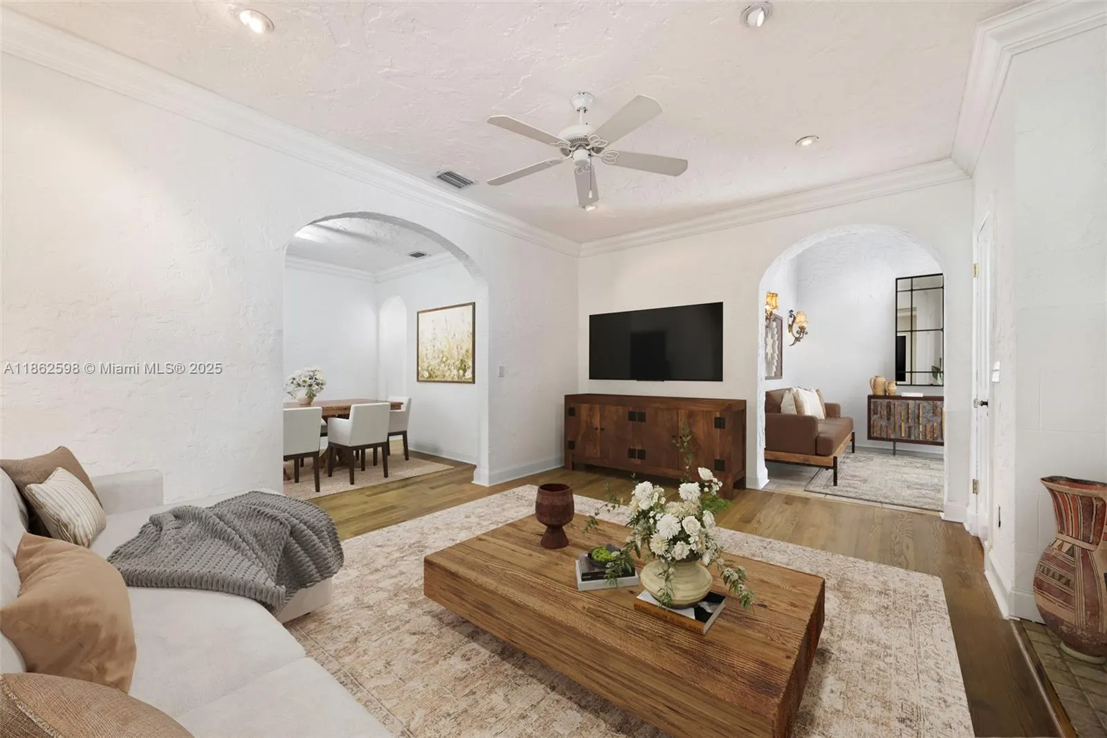 231 Viscaya Ave