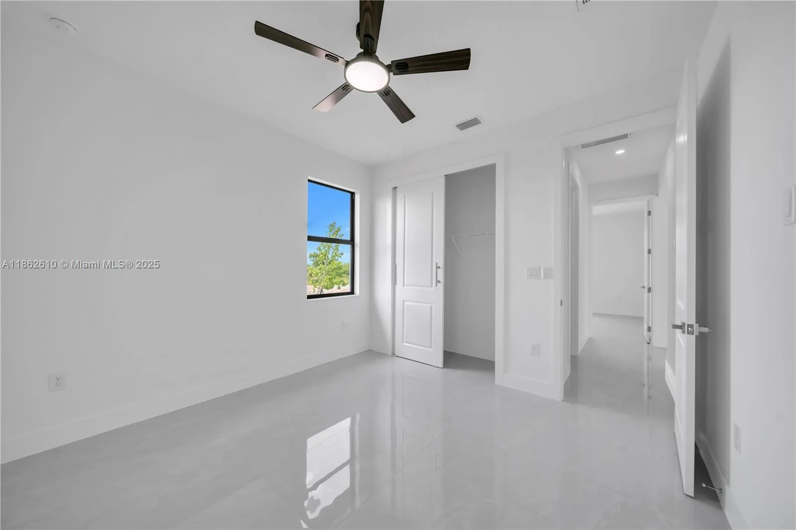 3821 NW 38th AVE