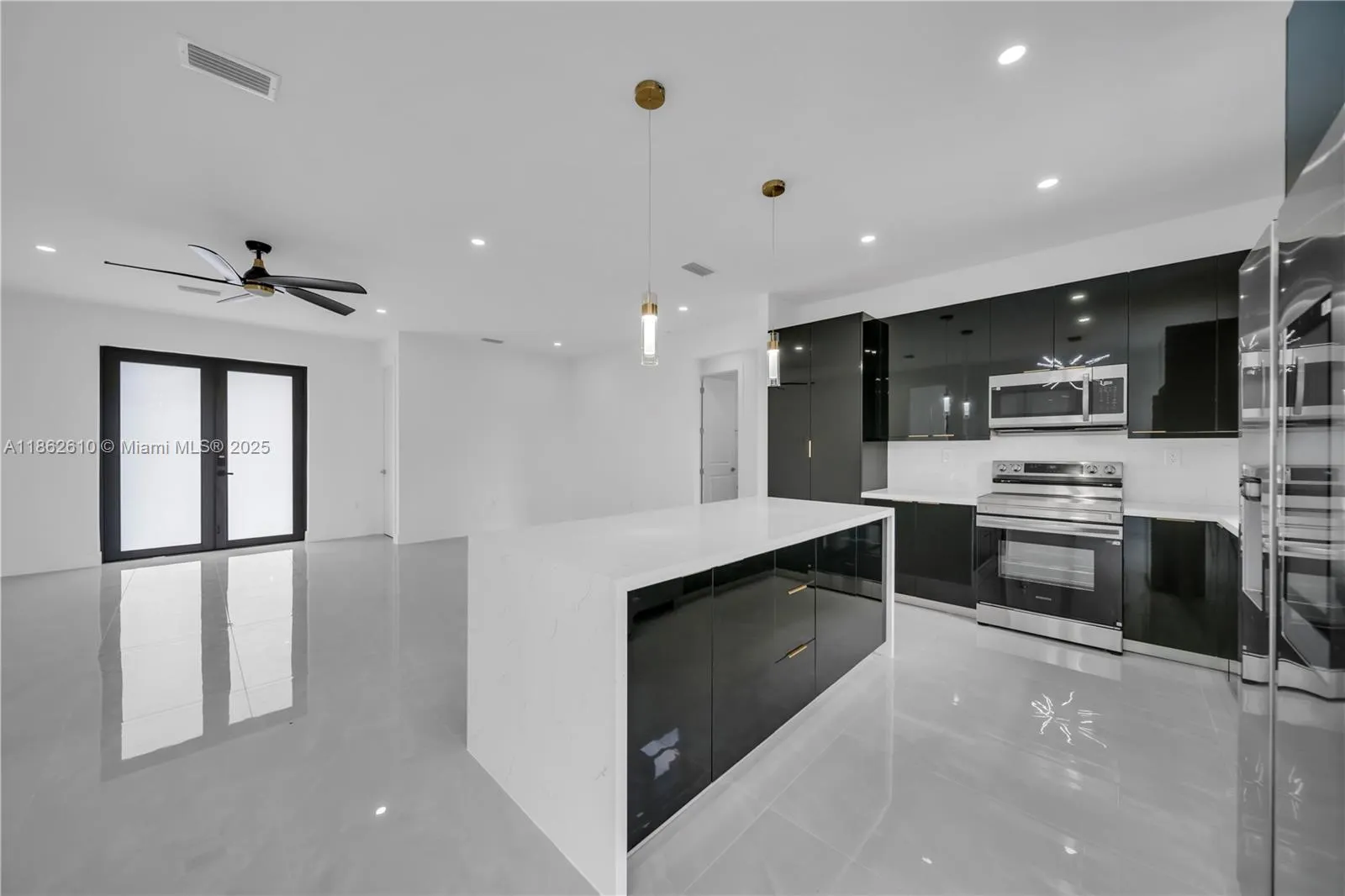 3821 NW 38th AVE