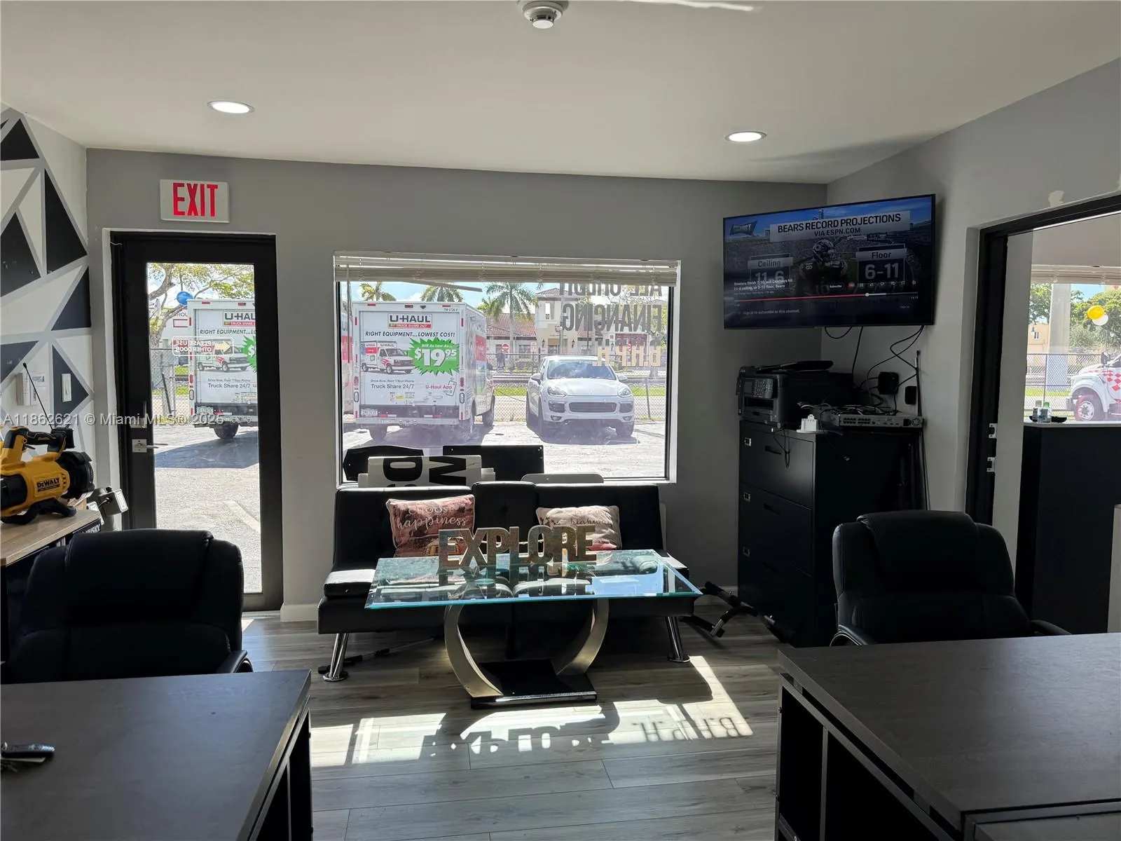 1822 N Dixie Hwy