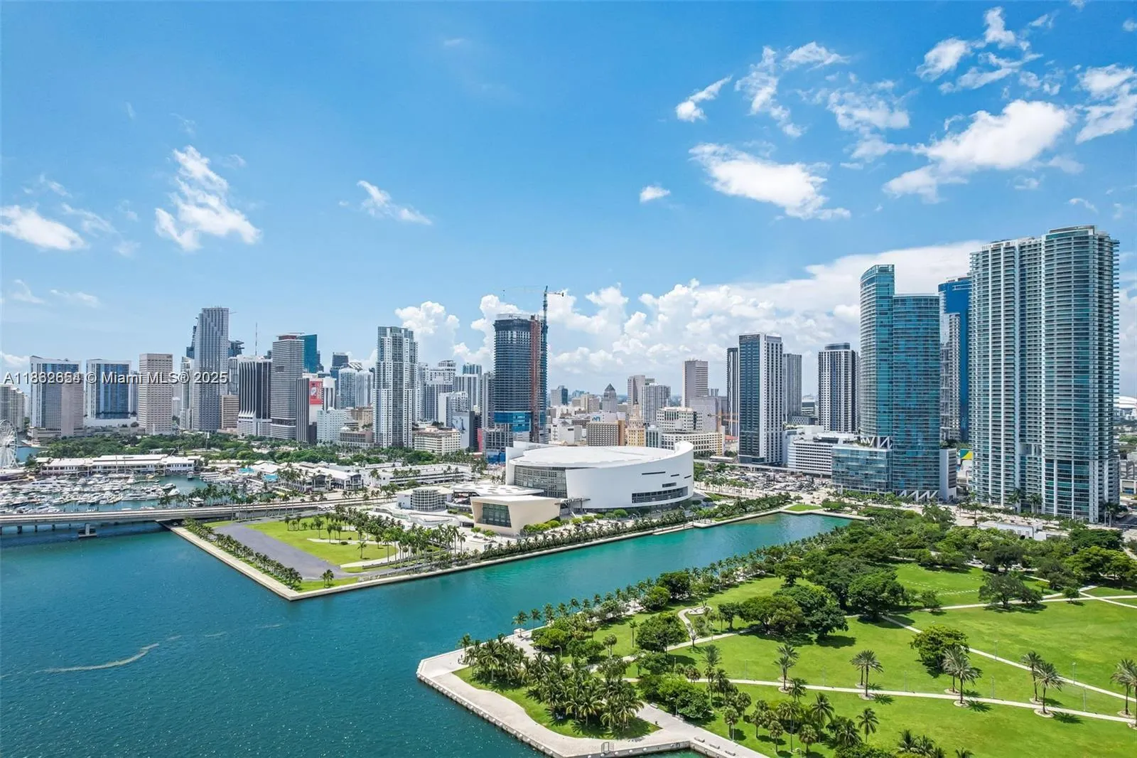 900 Biscayne Blvd, #5208