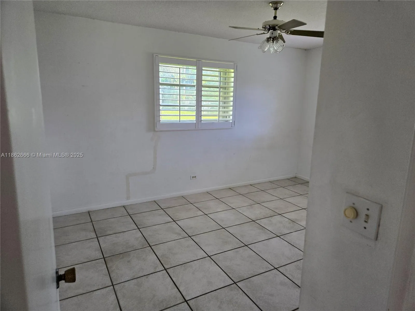 520 NW 75th Ter