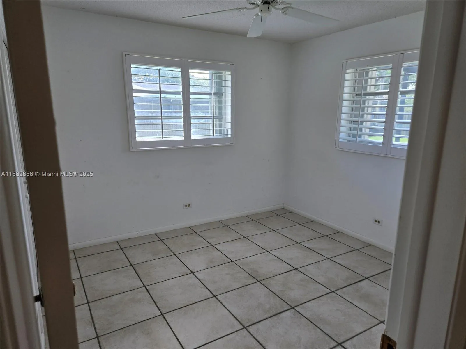 520 NW 75th Ter