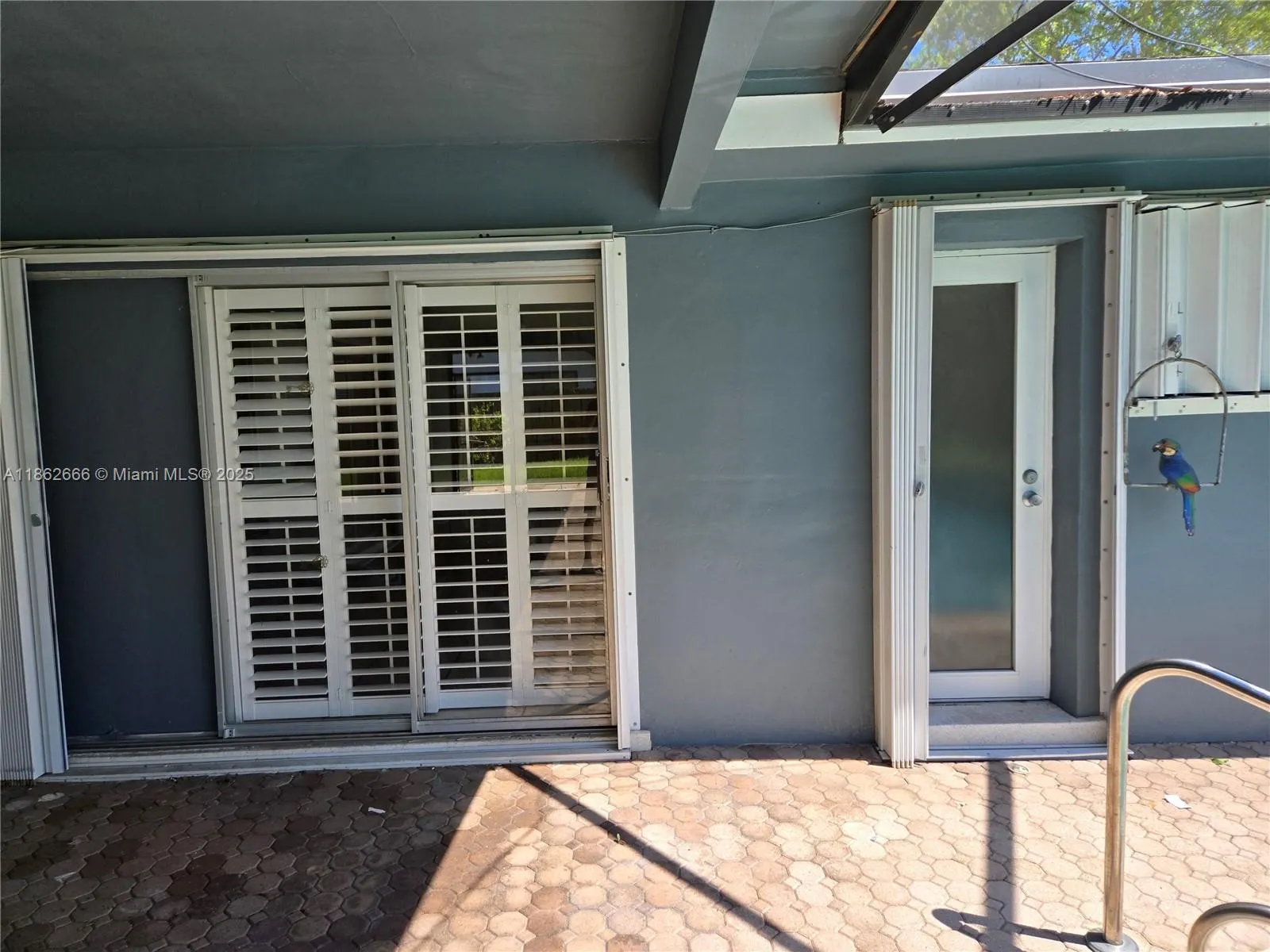 520 NW 75th Ter