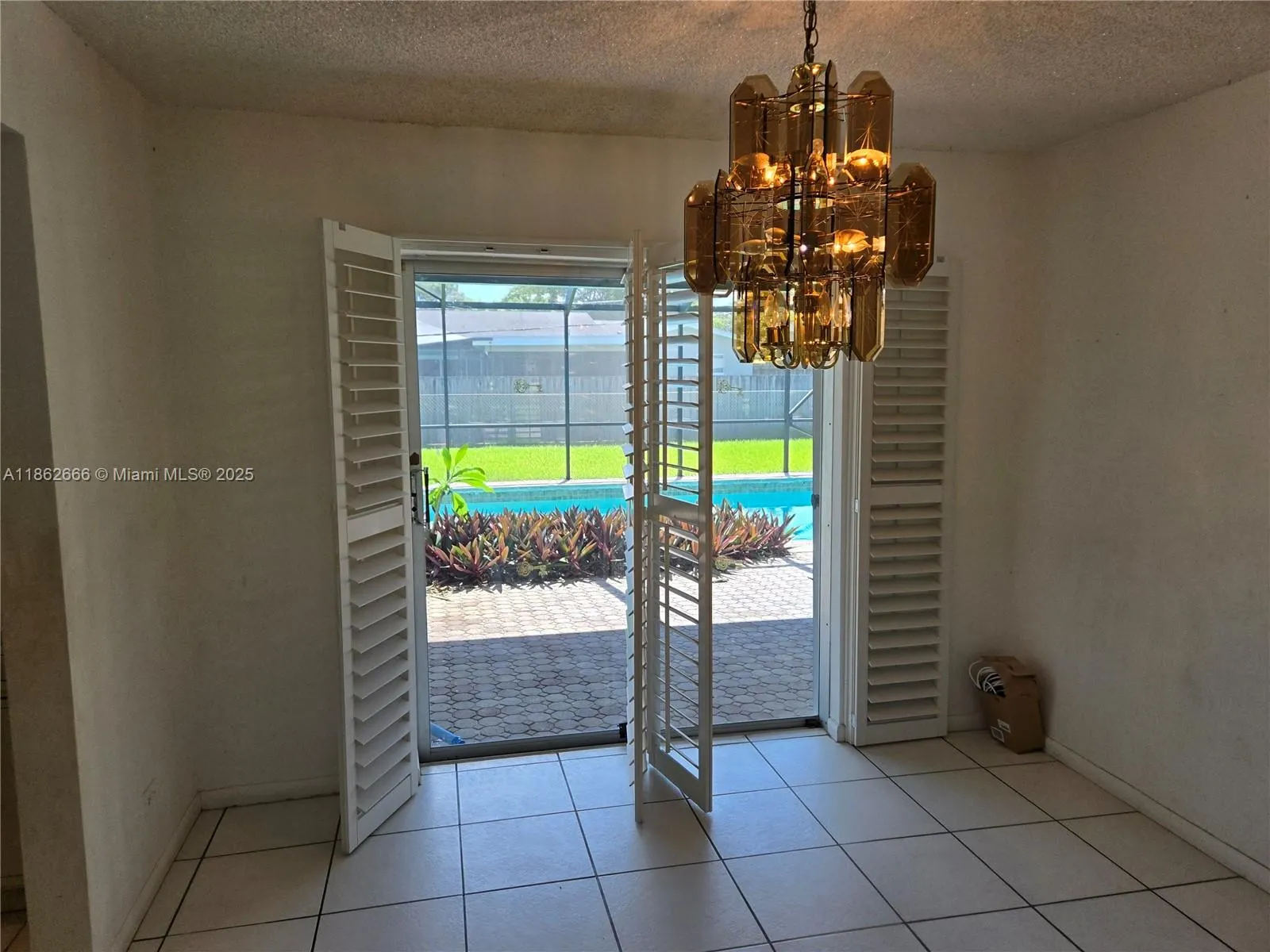 520 NW 75th Ter