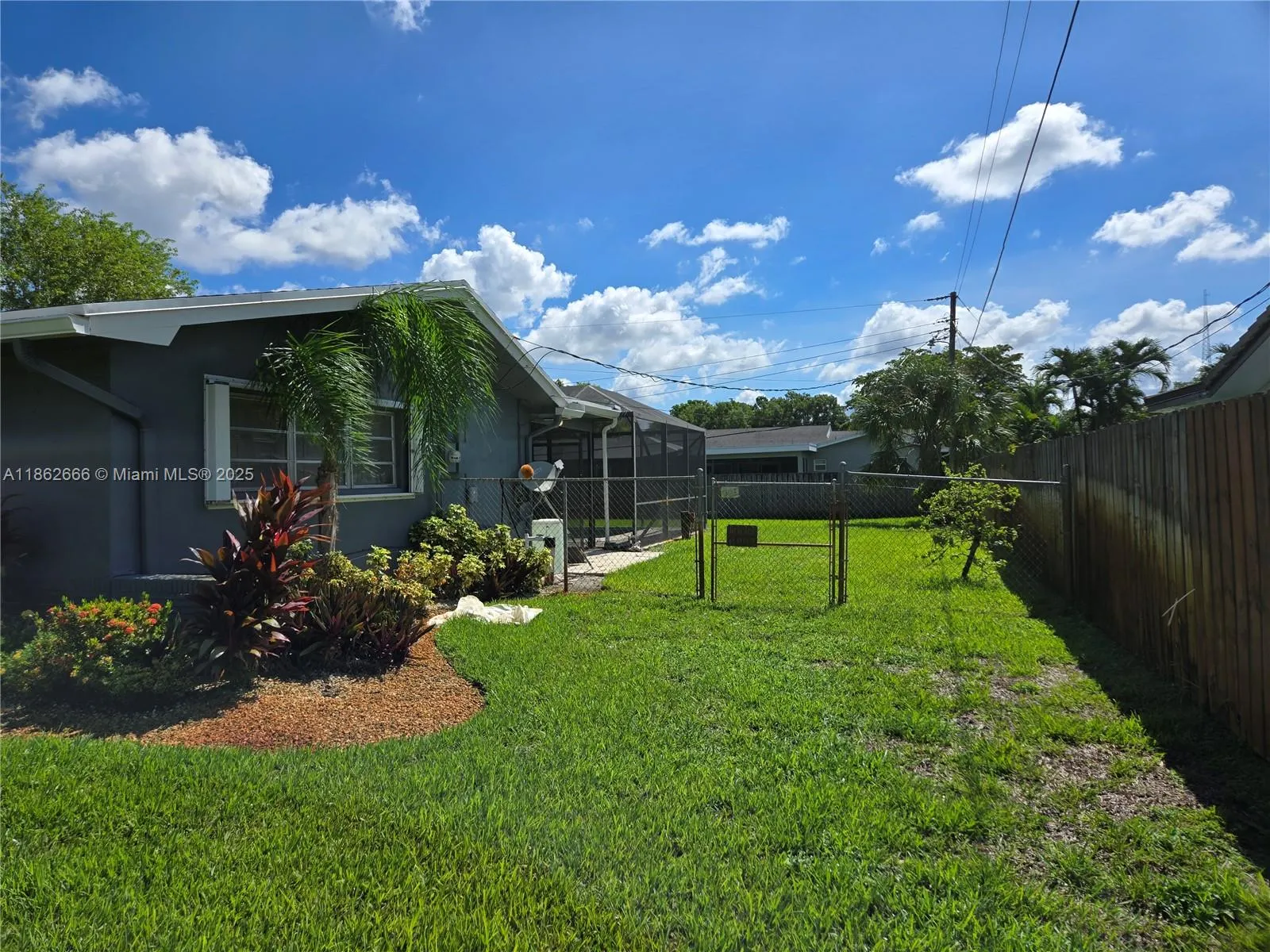 520 NW 75th Ter