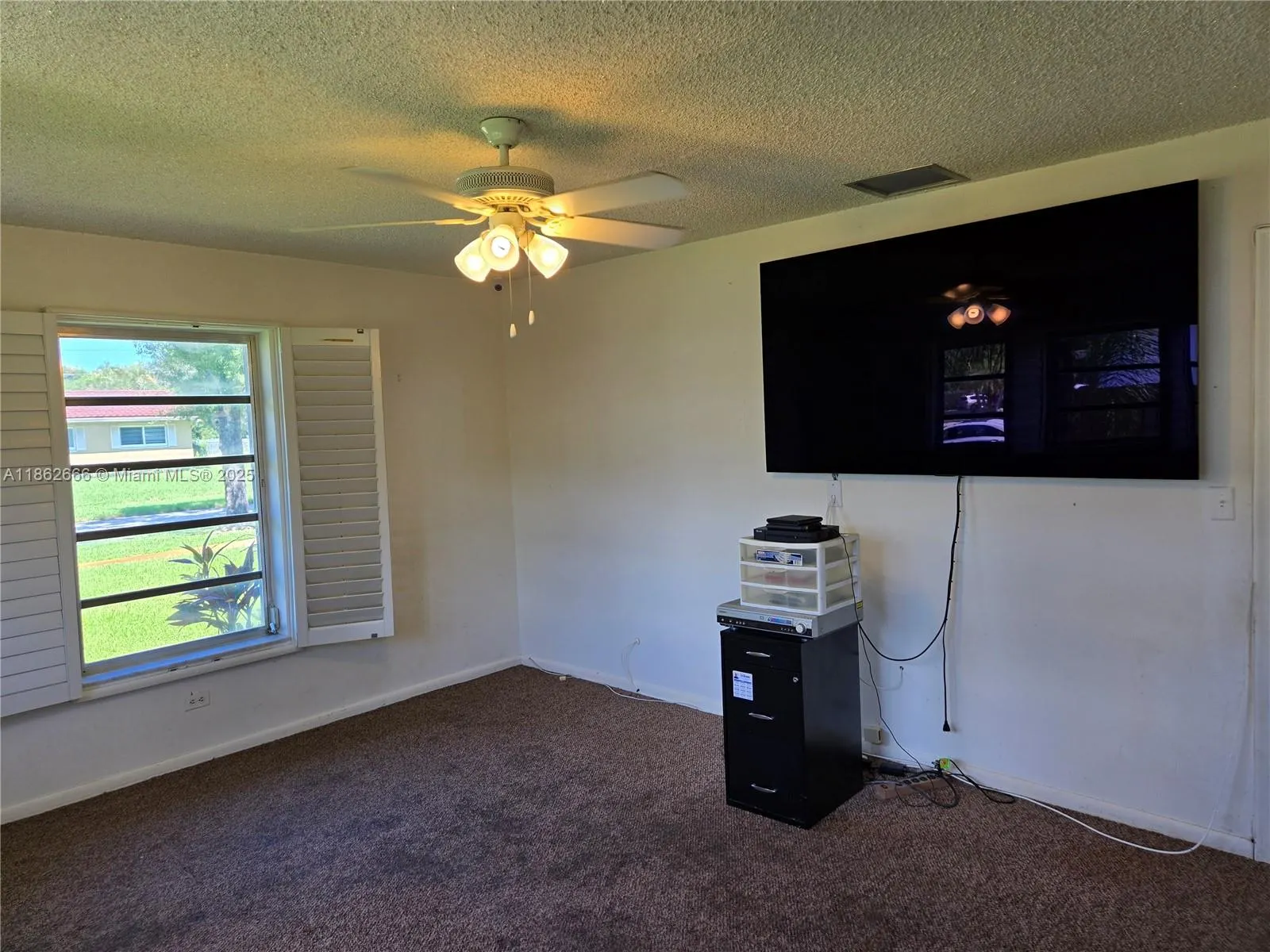 520 NW 75th Ter