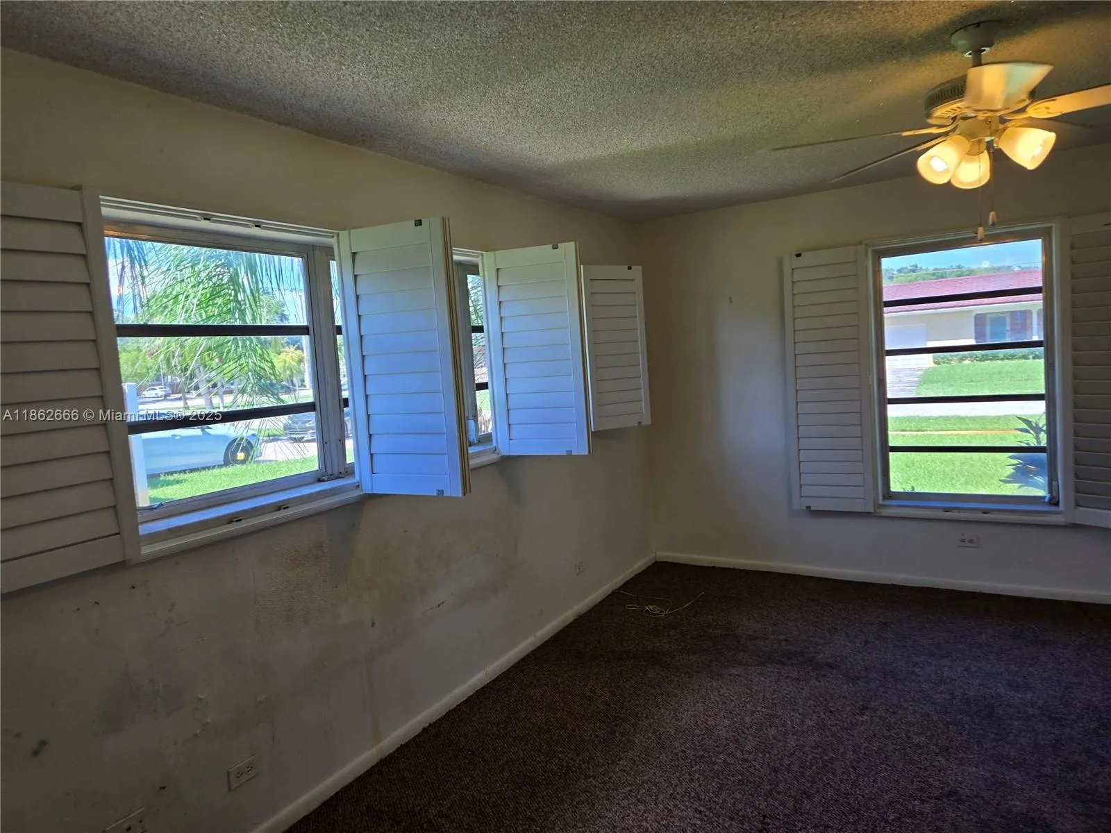 520 NW 75th Ter