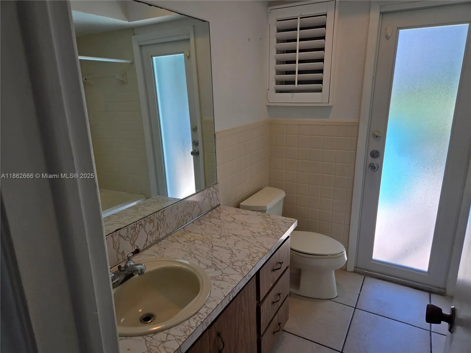 520 NW 75th Ter