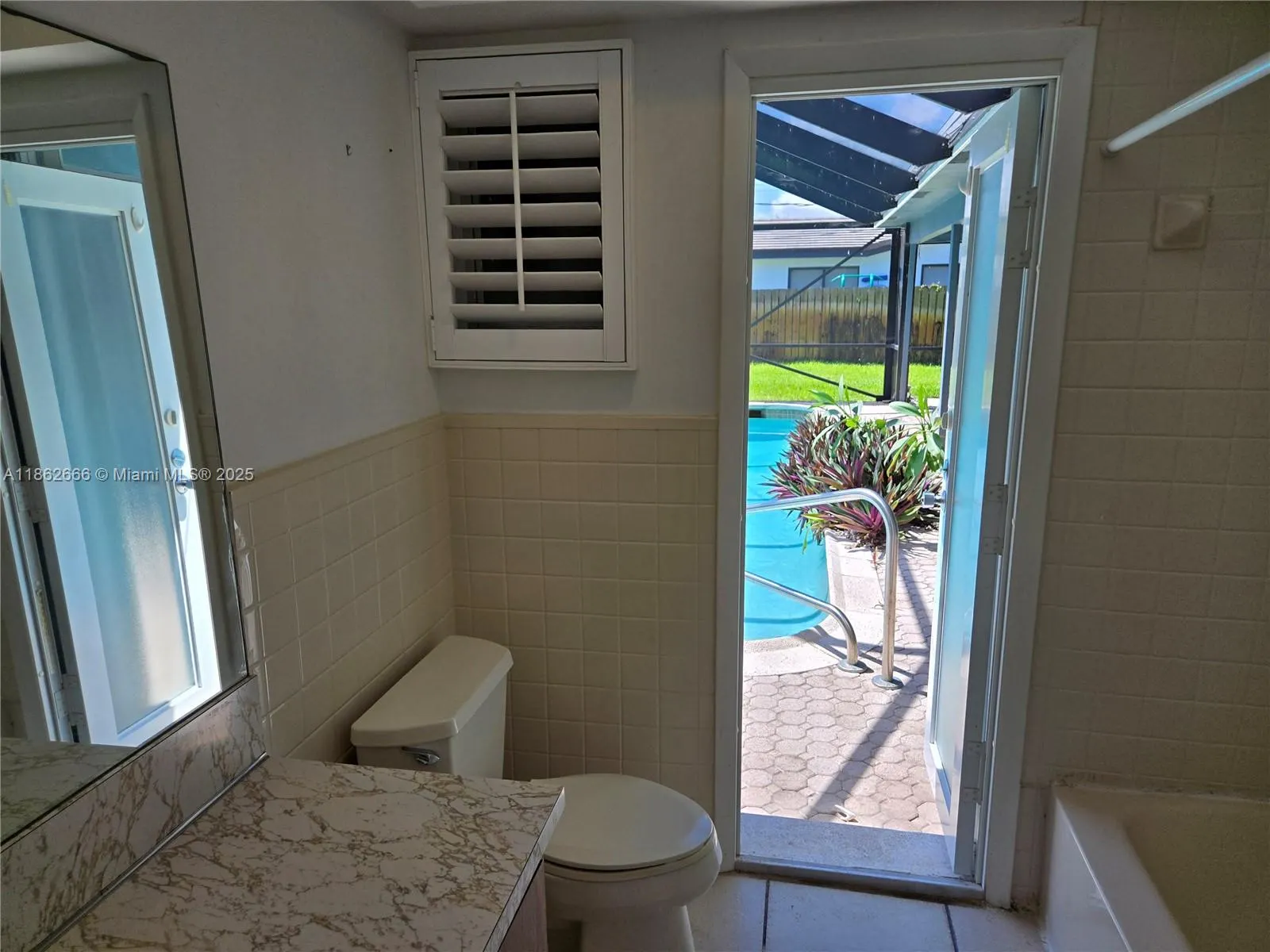 520 NW 75th Ter