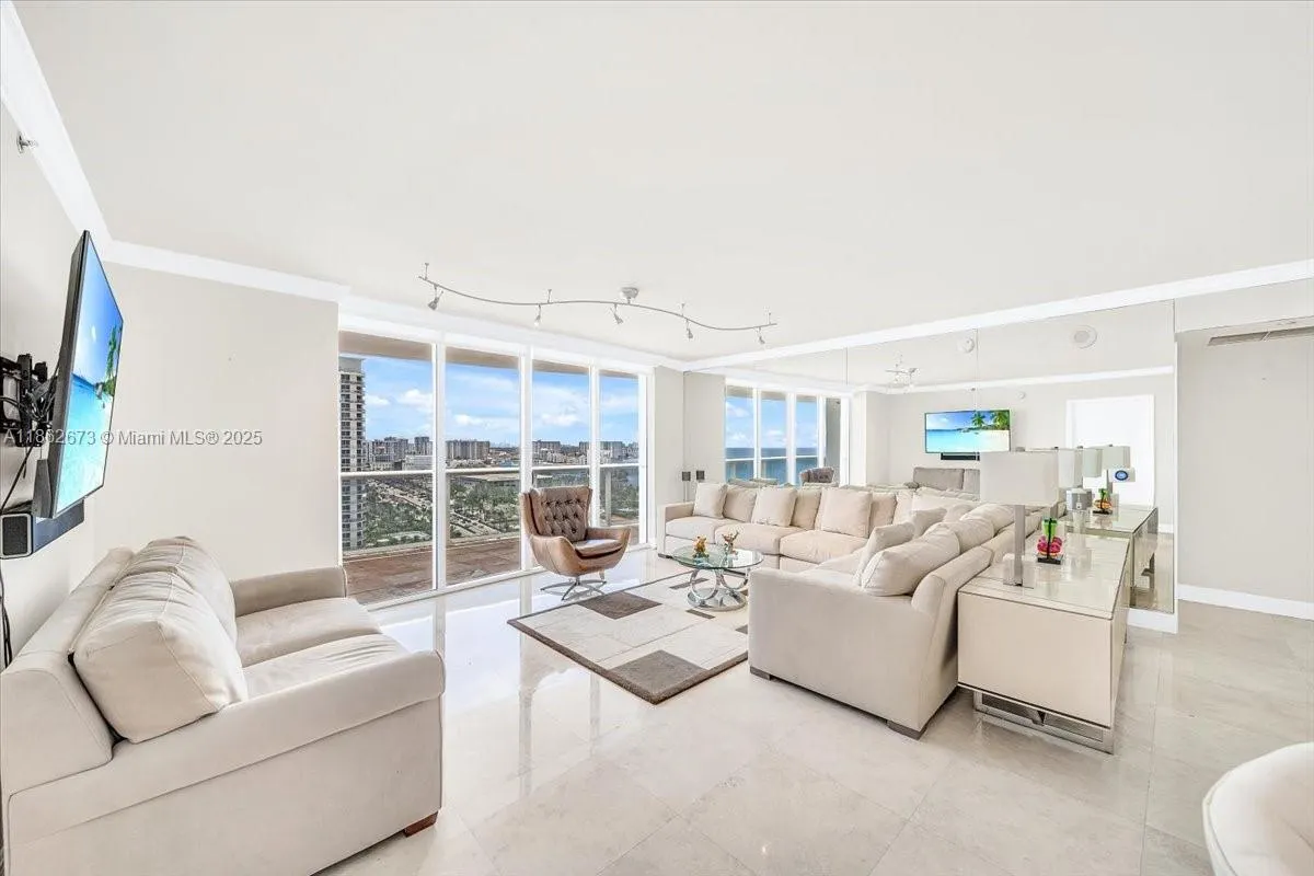 18911 Collins Ave, #1903