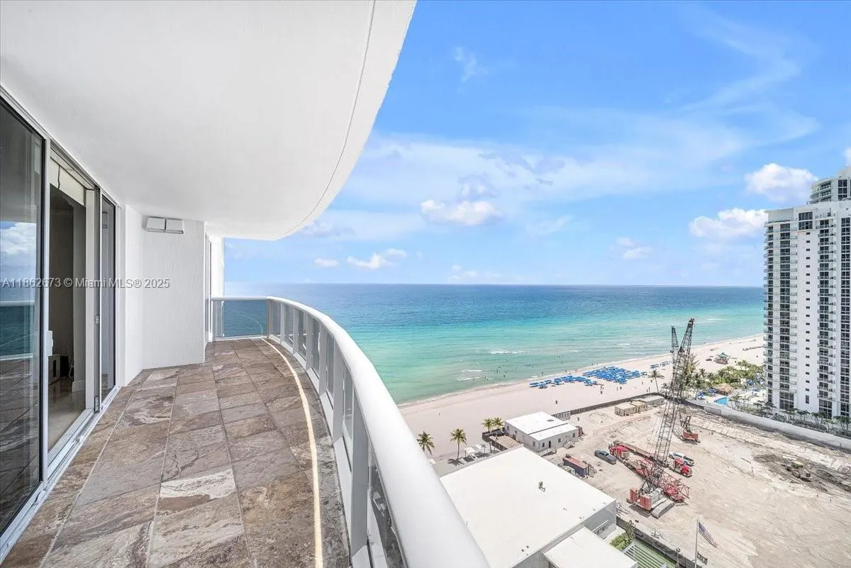 18911 Collins Ave, #1903