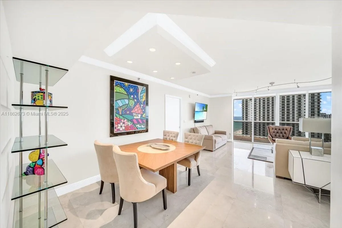 18911 Collins Ave, #1903
