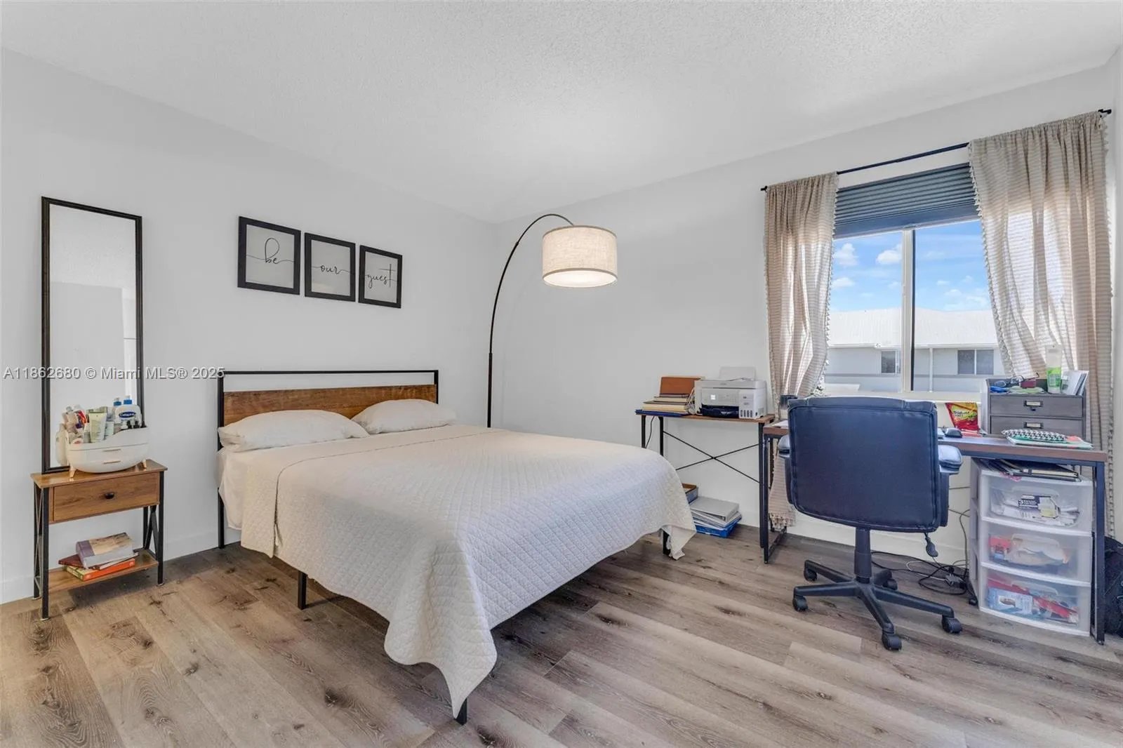 21245 NE 8th Pl, #5