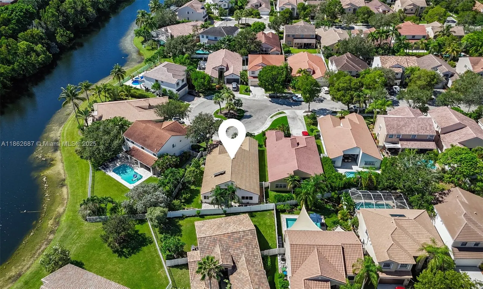 211 Cameron Ct