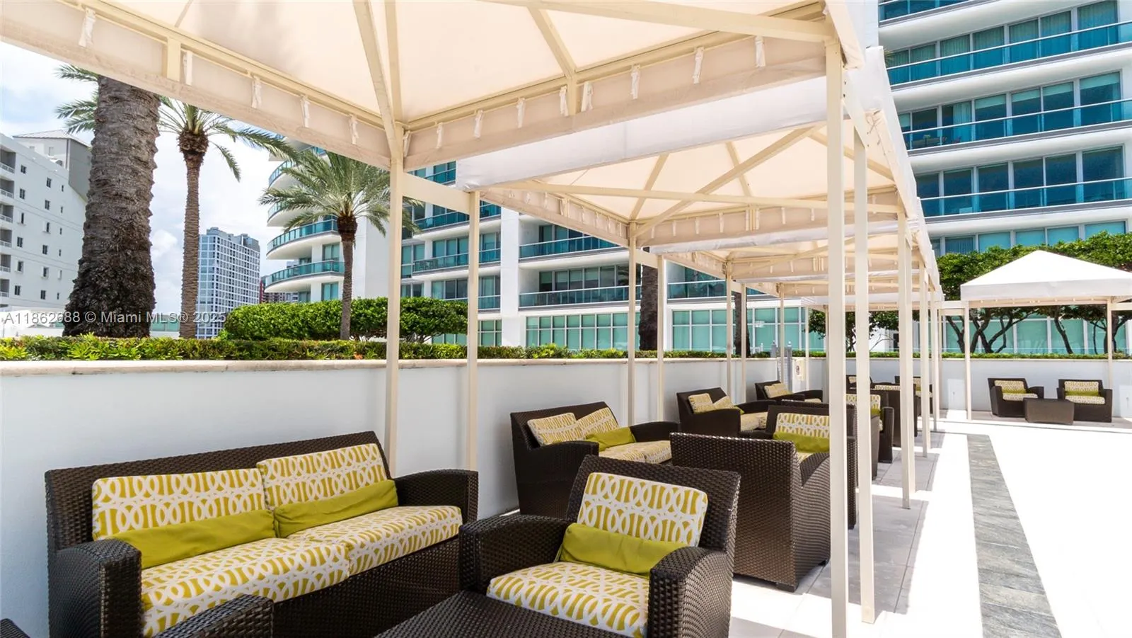 1331 Brickell Bay Dr, #1402