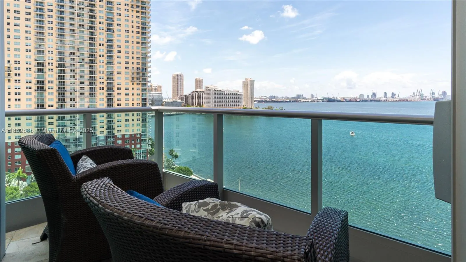 1331 Brickell Bay Dr, #1402