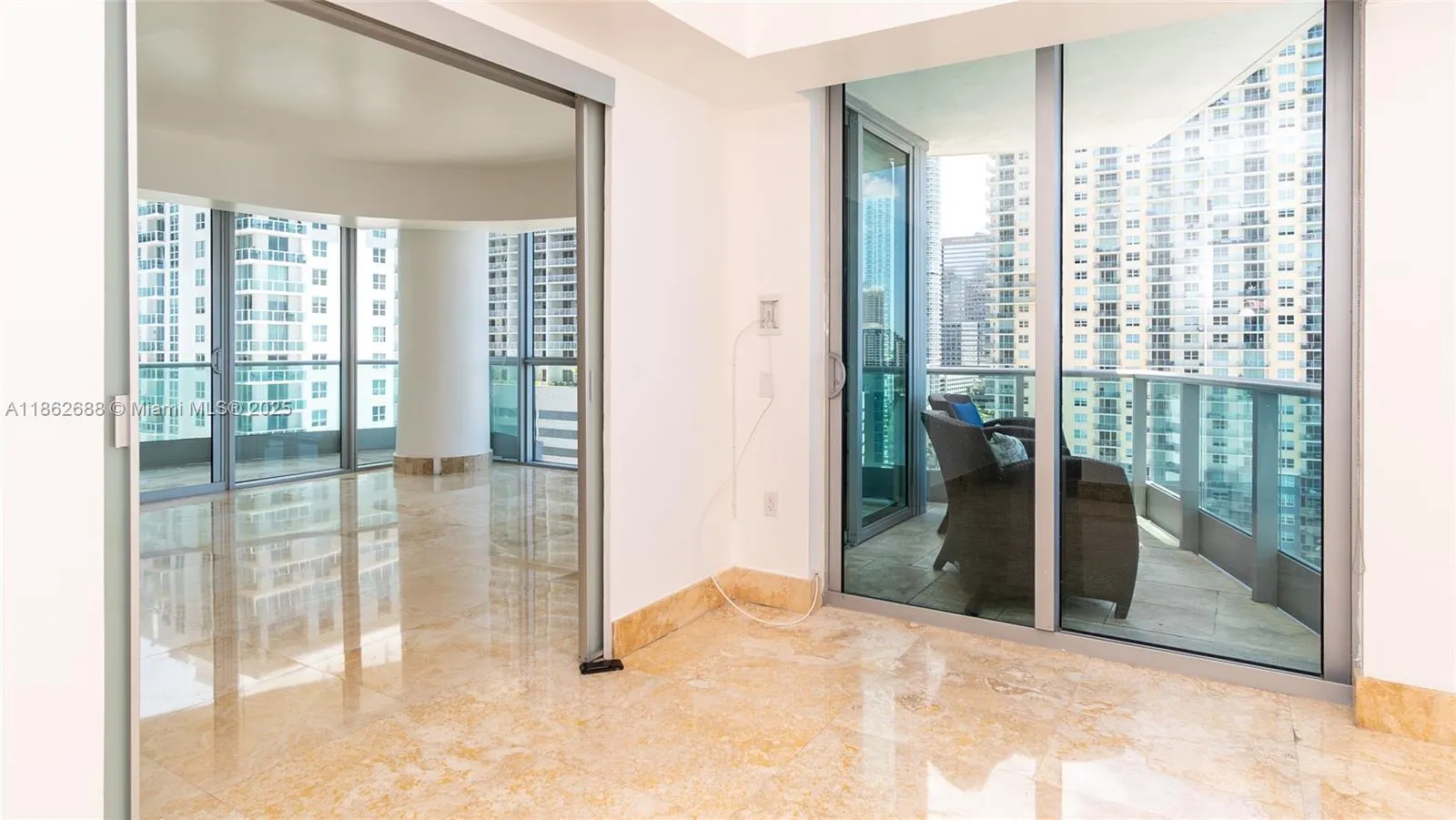 1331 Brickell Bay Dr, #1402