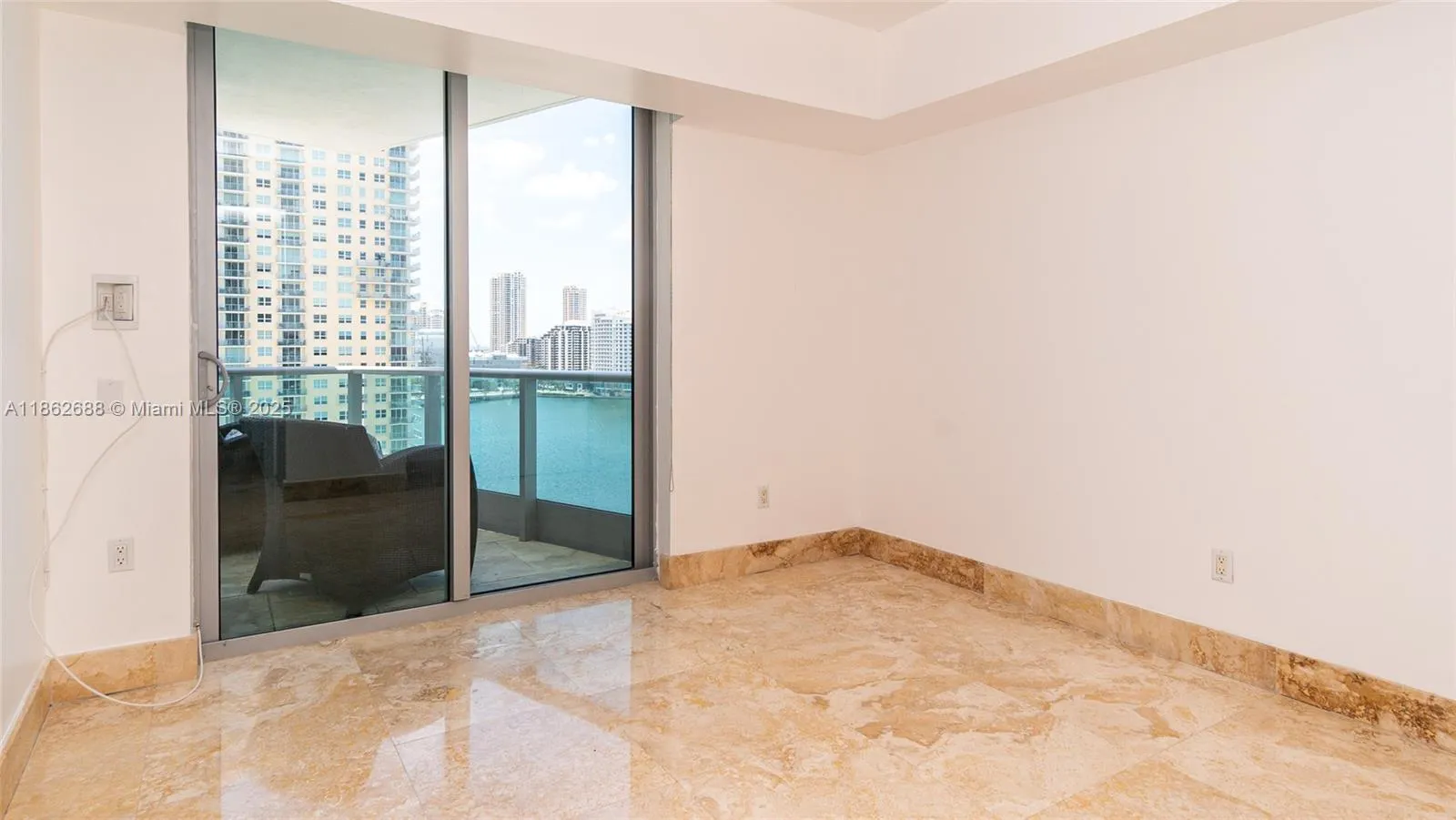 1331 Brickell Bay Dr, #1402