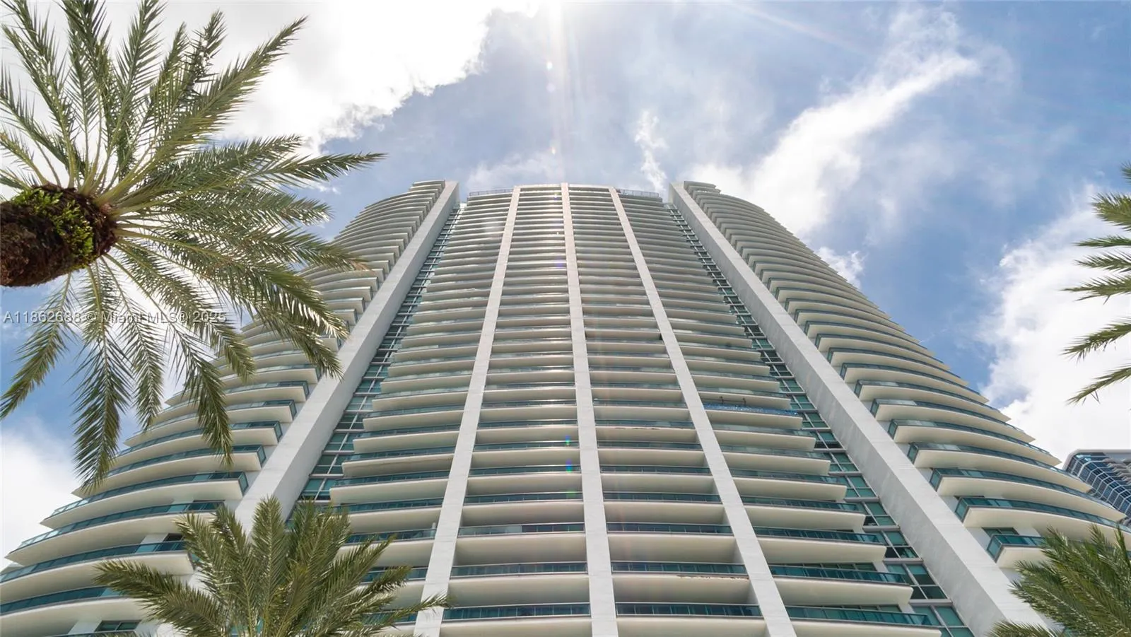 1331 Brickell Bay Dr, #1402