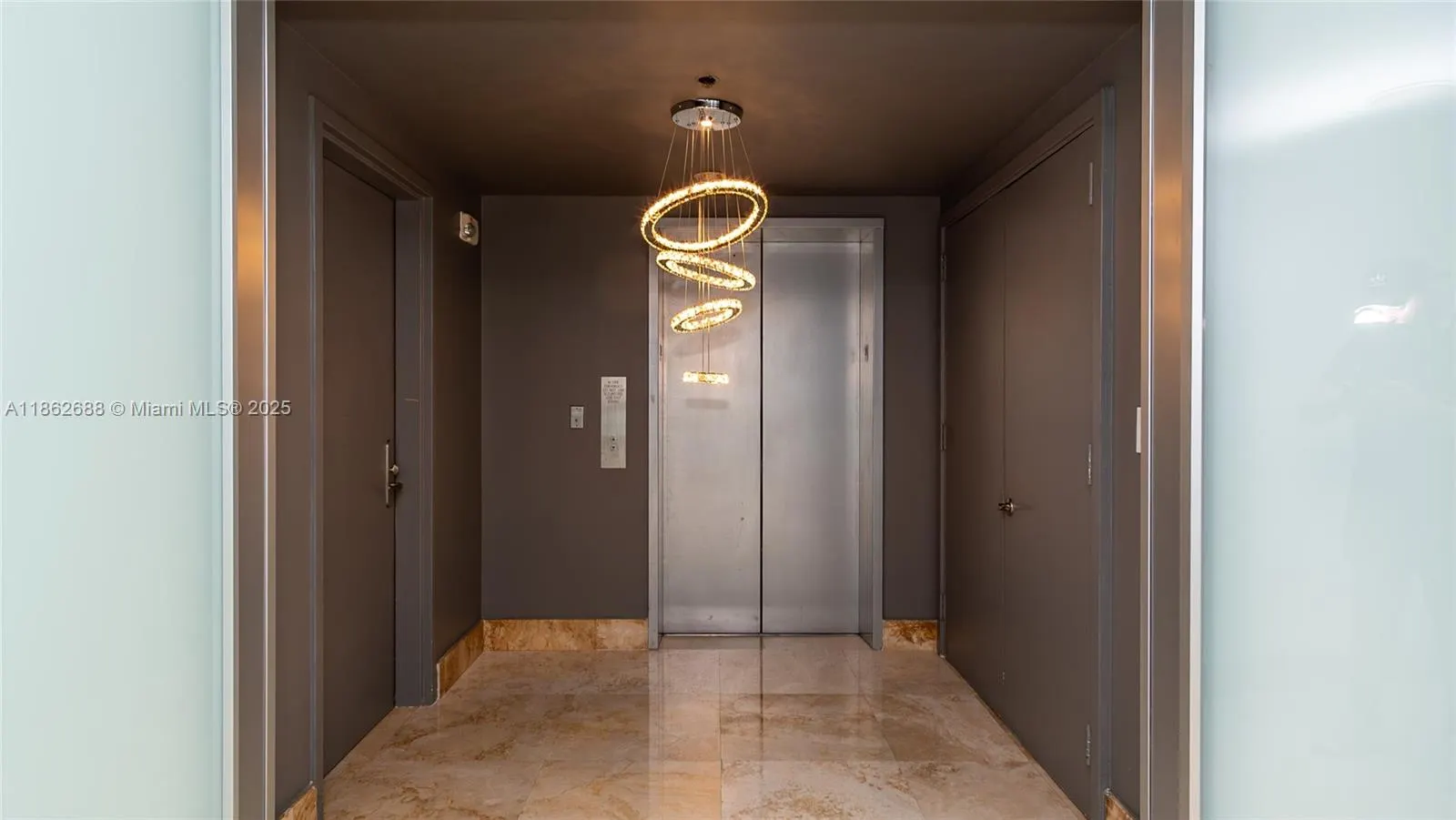 1331 Brickell Bay Dr, #1402