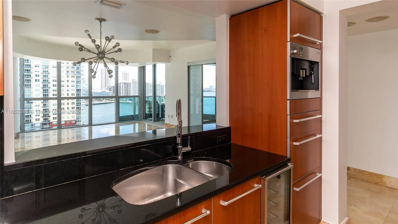 1331 Brickell Bay Dr, #1402